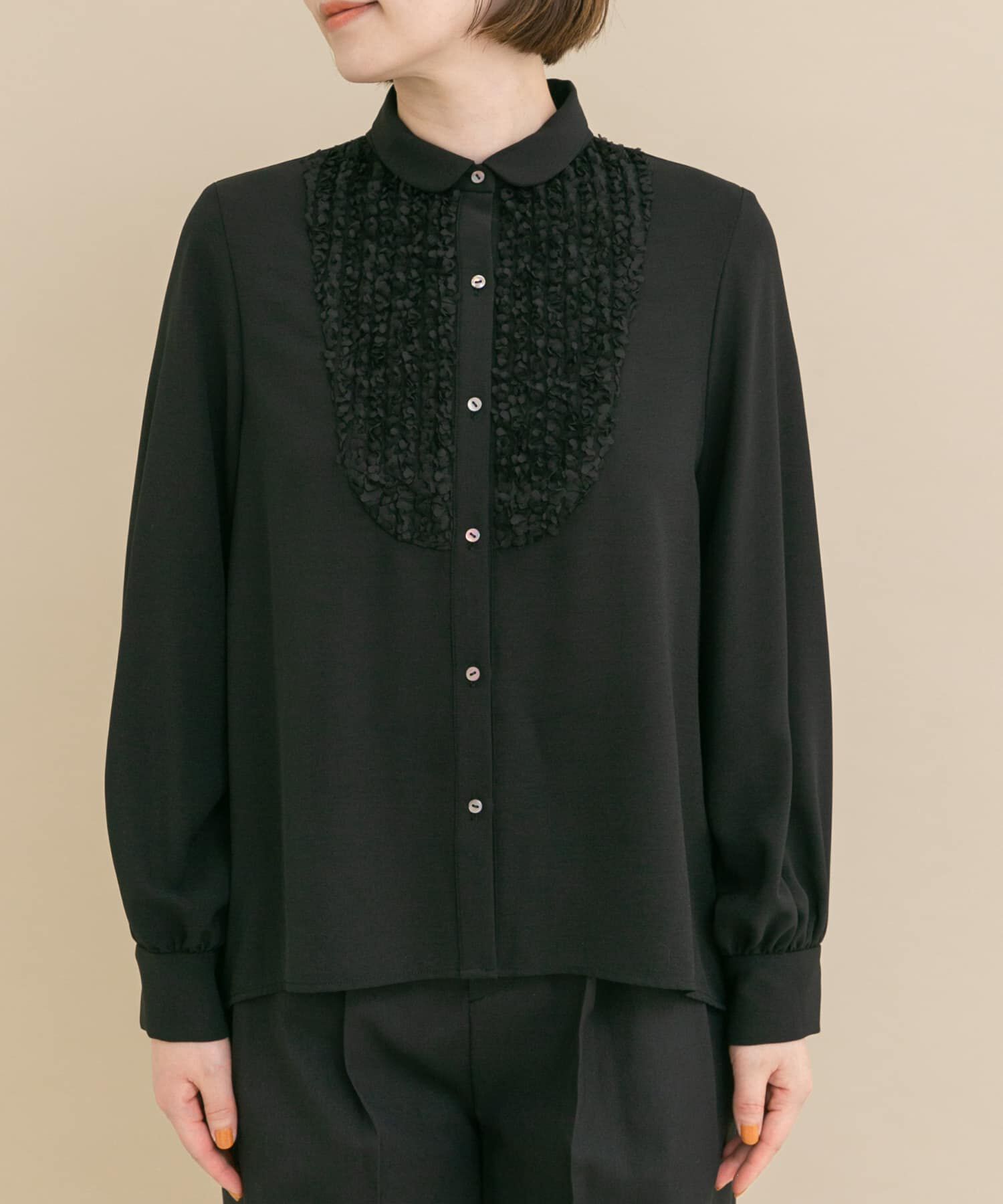 URBAN RESEARCH ROSSO「『WEB/一部店舗限定』フロントレース切替ブラウス」|シャツ・ブラウス|