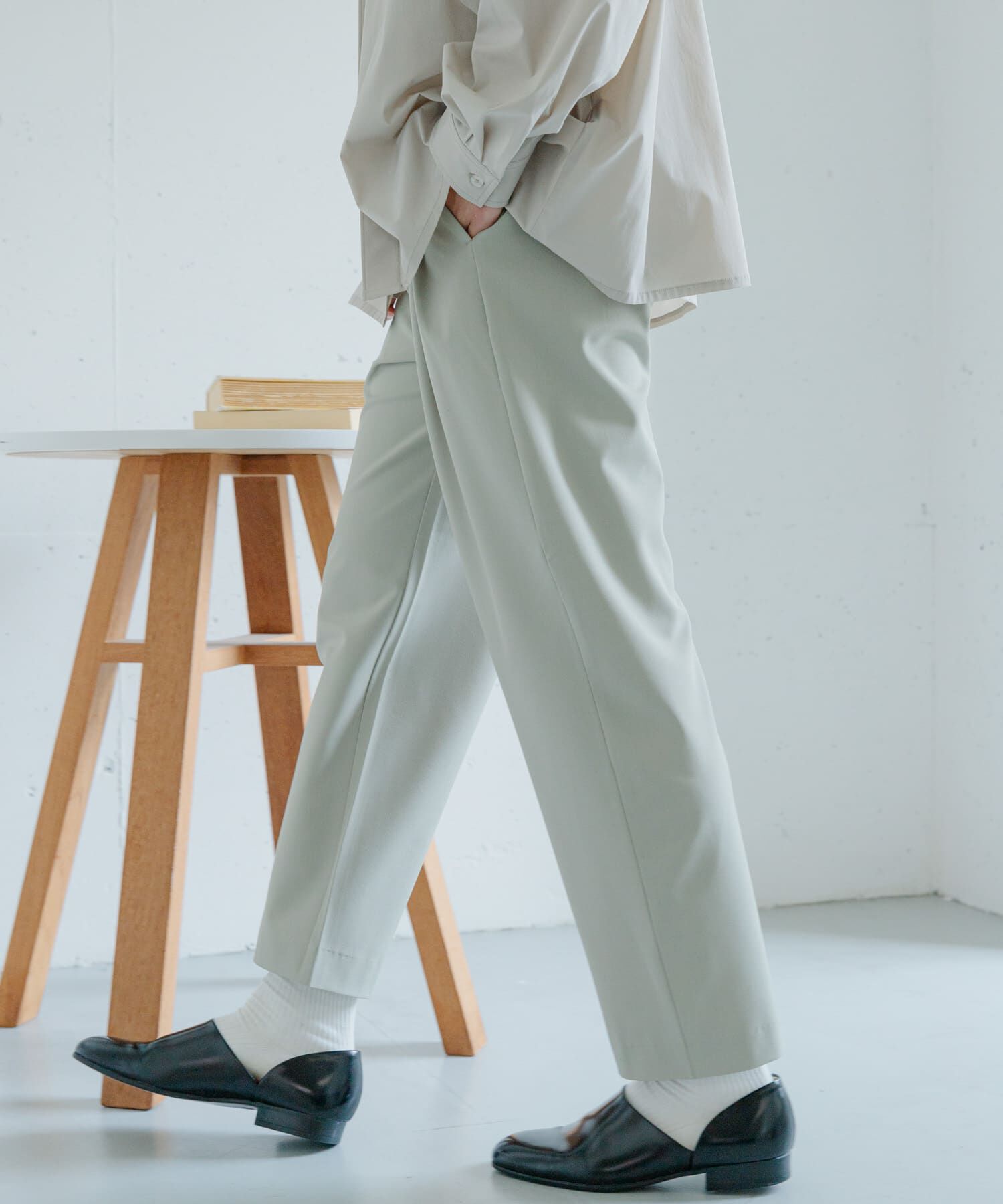 SENSE OF PLACE by URBAN RESEARCH「『イージーケア/セットアップ対応』ダブルタックテーパードスラックス」|その他|