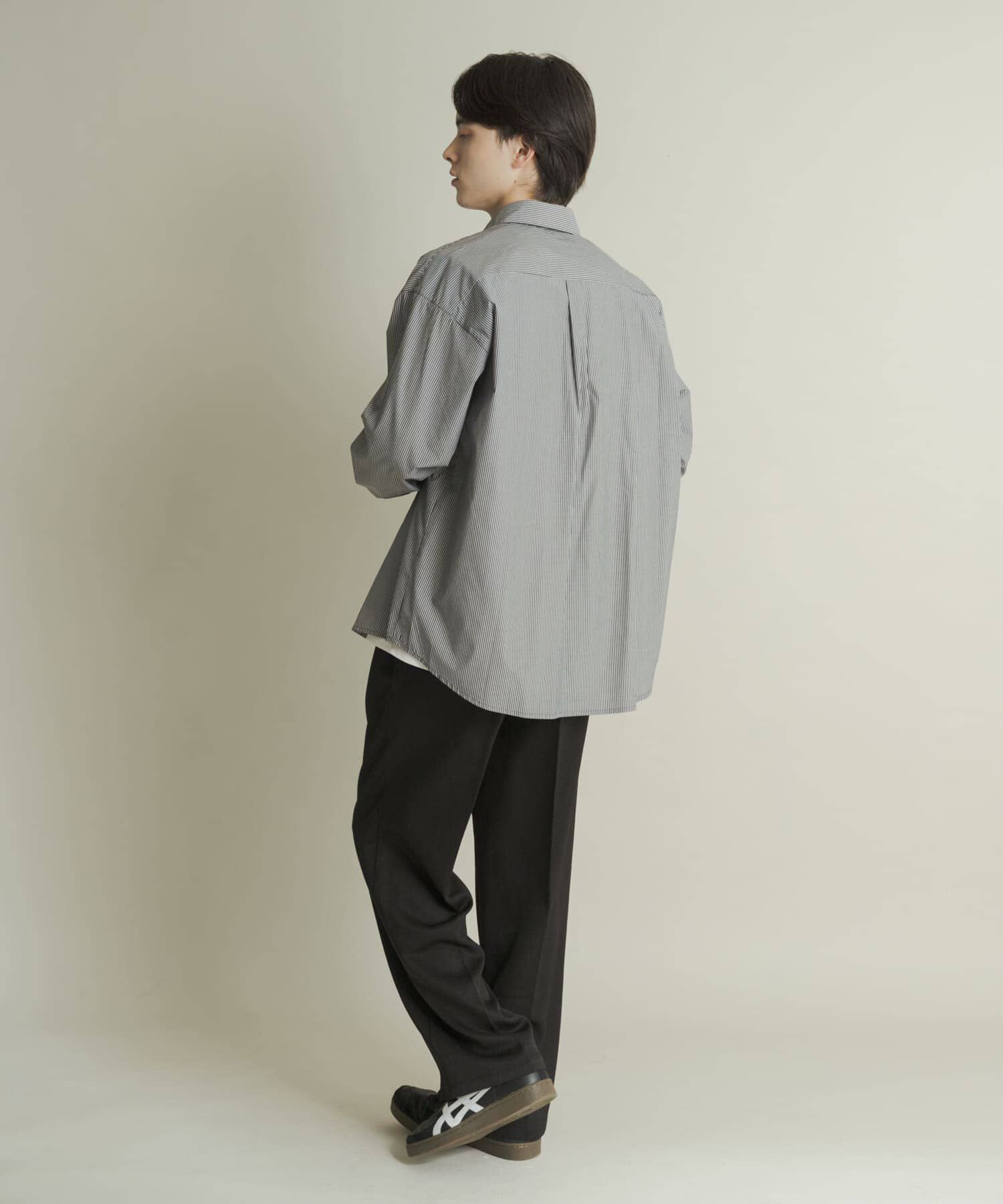 SENSE OF PLACE by URBAN RESEARCH「『WEB/一部店舗限定』コンフォートレギュラーカラーシャツ」|シャツ・ブラウス|