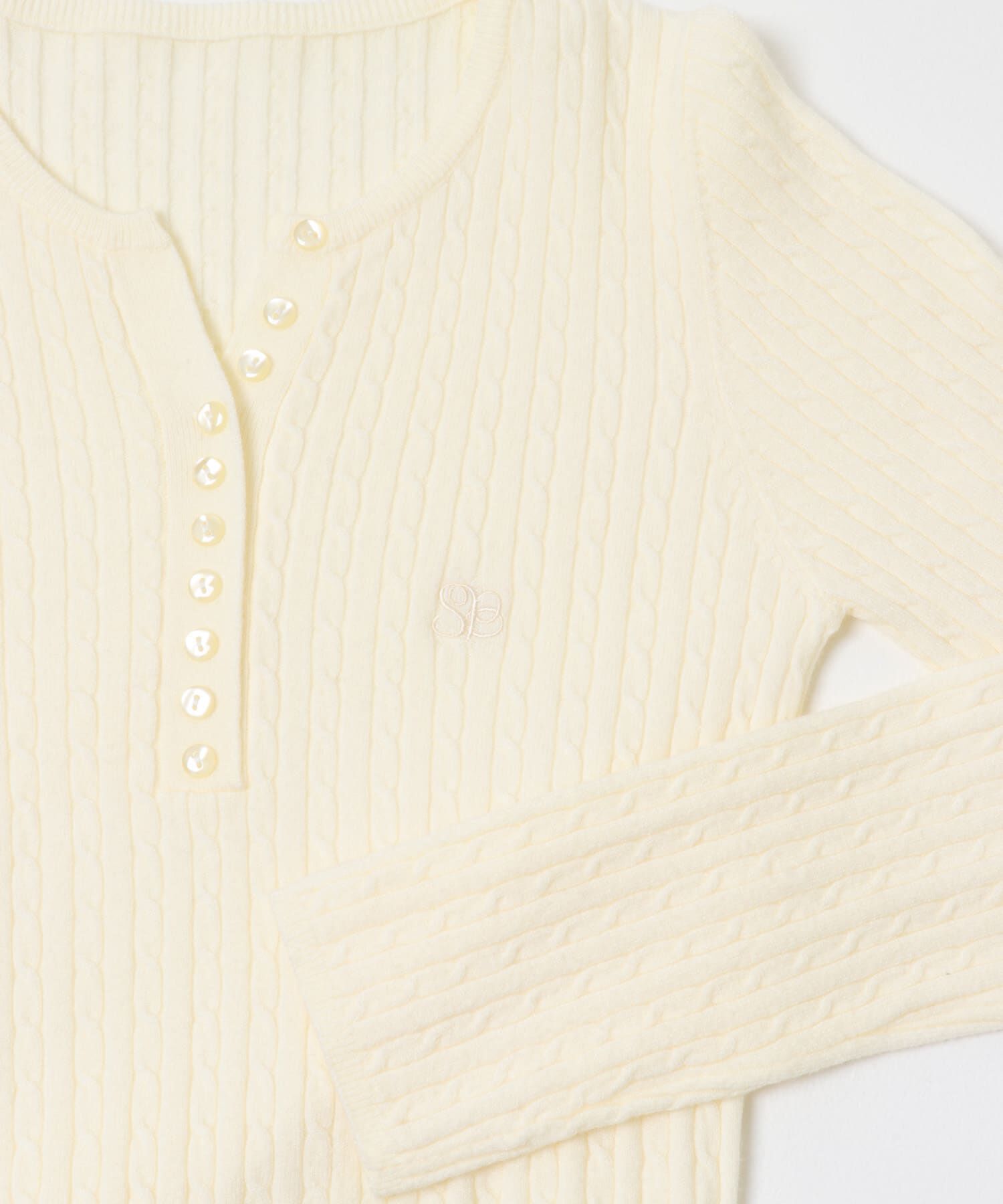 SENSE OF PLACE by URBAN RESEARCH「『洗濯可』シシュウヘンリーネックミニケーブルセーター」|ニット・セーター|