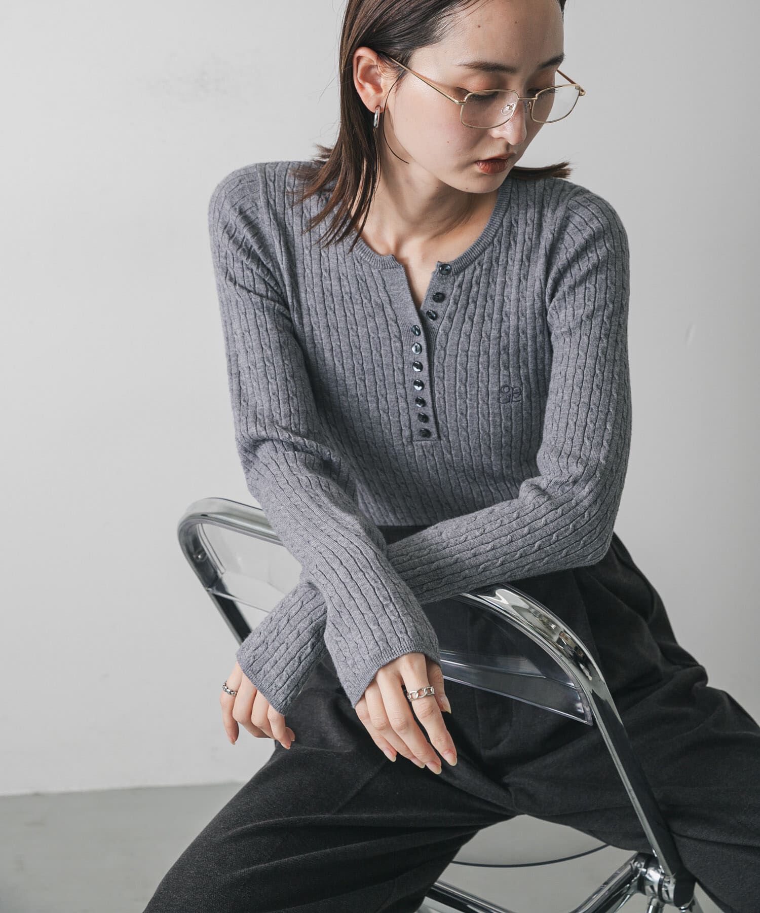 SENSE OF PLACE by URBAN RESEARCH「『洗濯可』シシュウヘンリーネックミニケーブルセーター」|ニット・セーター|