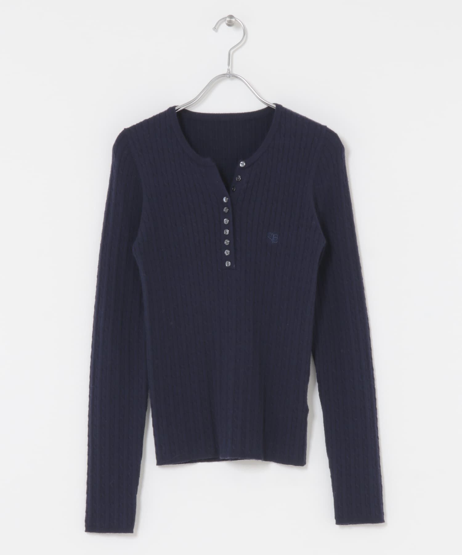 SENSE OF PLACE by URBAN RESEARCH「『洗濯可』シシュウヘンリーネックミニケーブルセーター」|ニット・セーター|