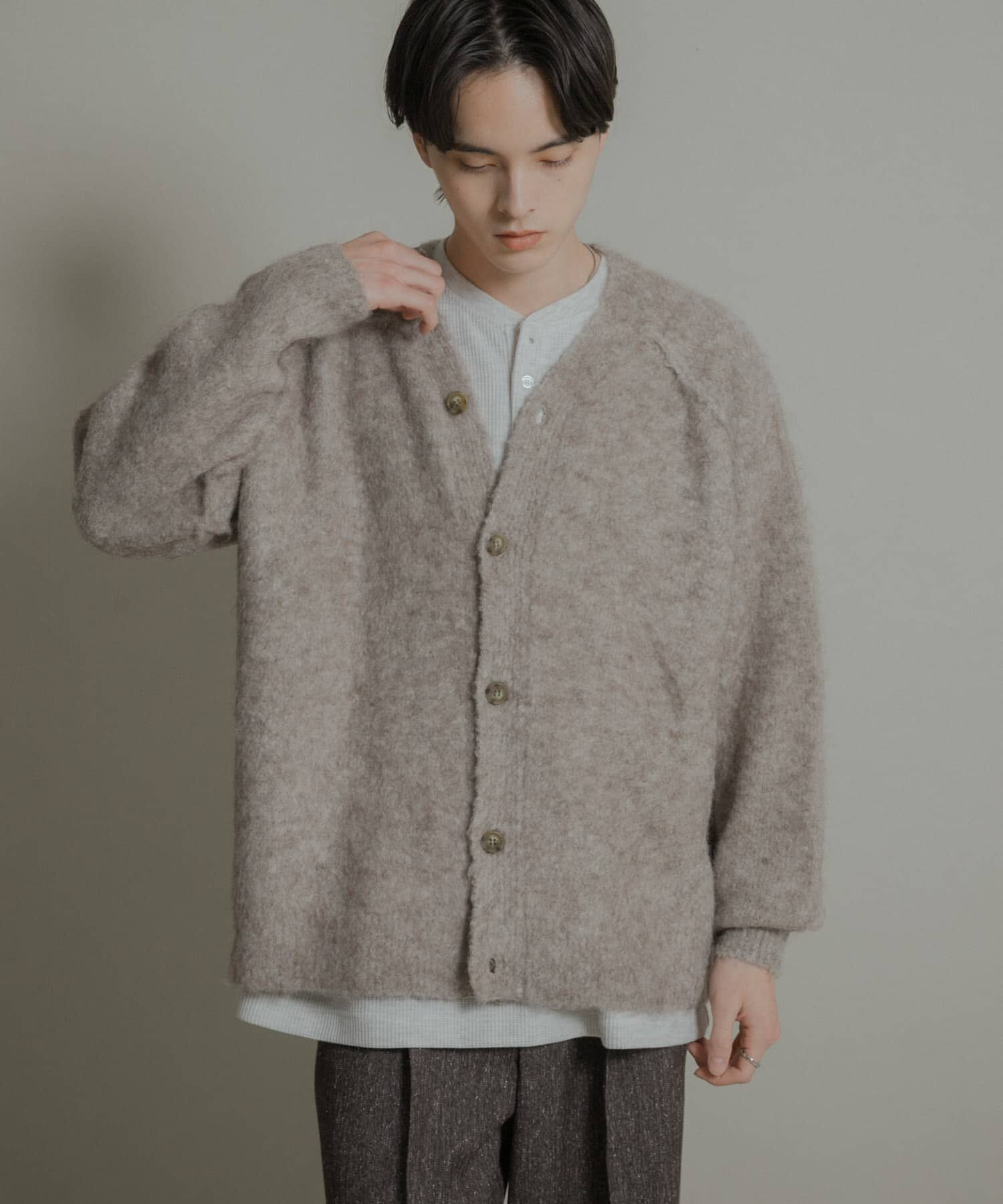 SENSE OF PLACE by URBAN RESEARCH「ブークレVネックカーディガン」|カーディガン|
