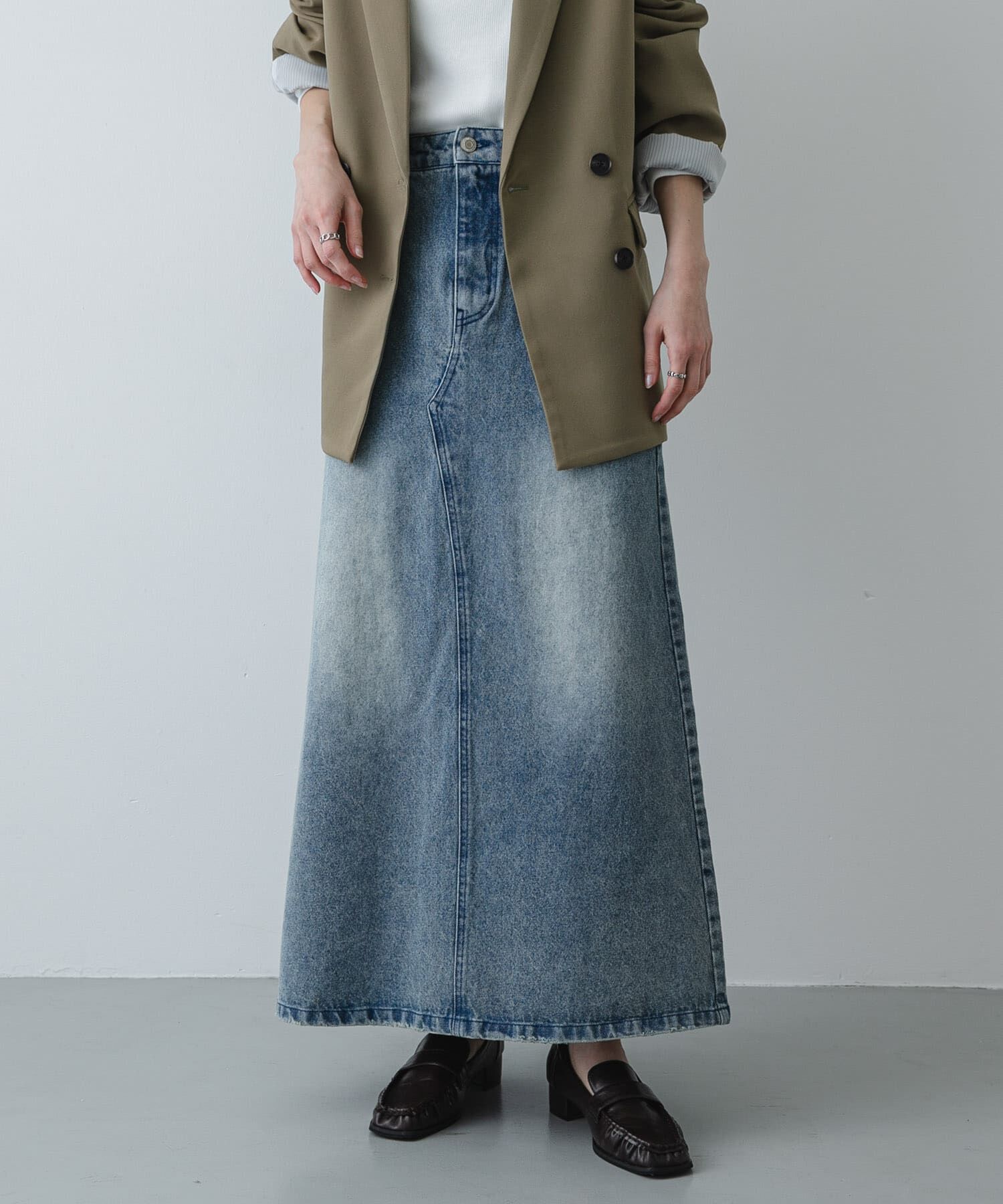SENSE OF PLACE by URBAN RESEARCH「セミフレアデニムスカート」|スカート|