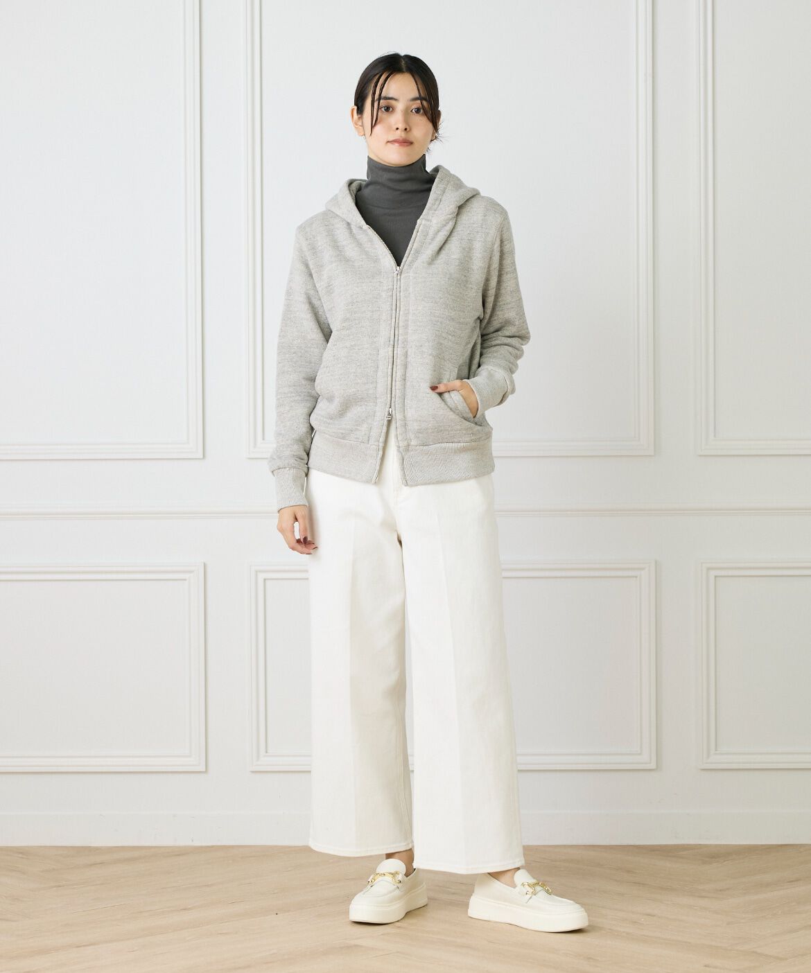 DAY by DAY it&rsquo;s international「フルジップパーカー《吊り裏毛》」|スウェット・ジャージ|