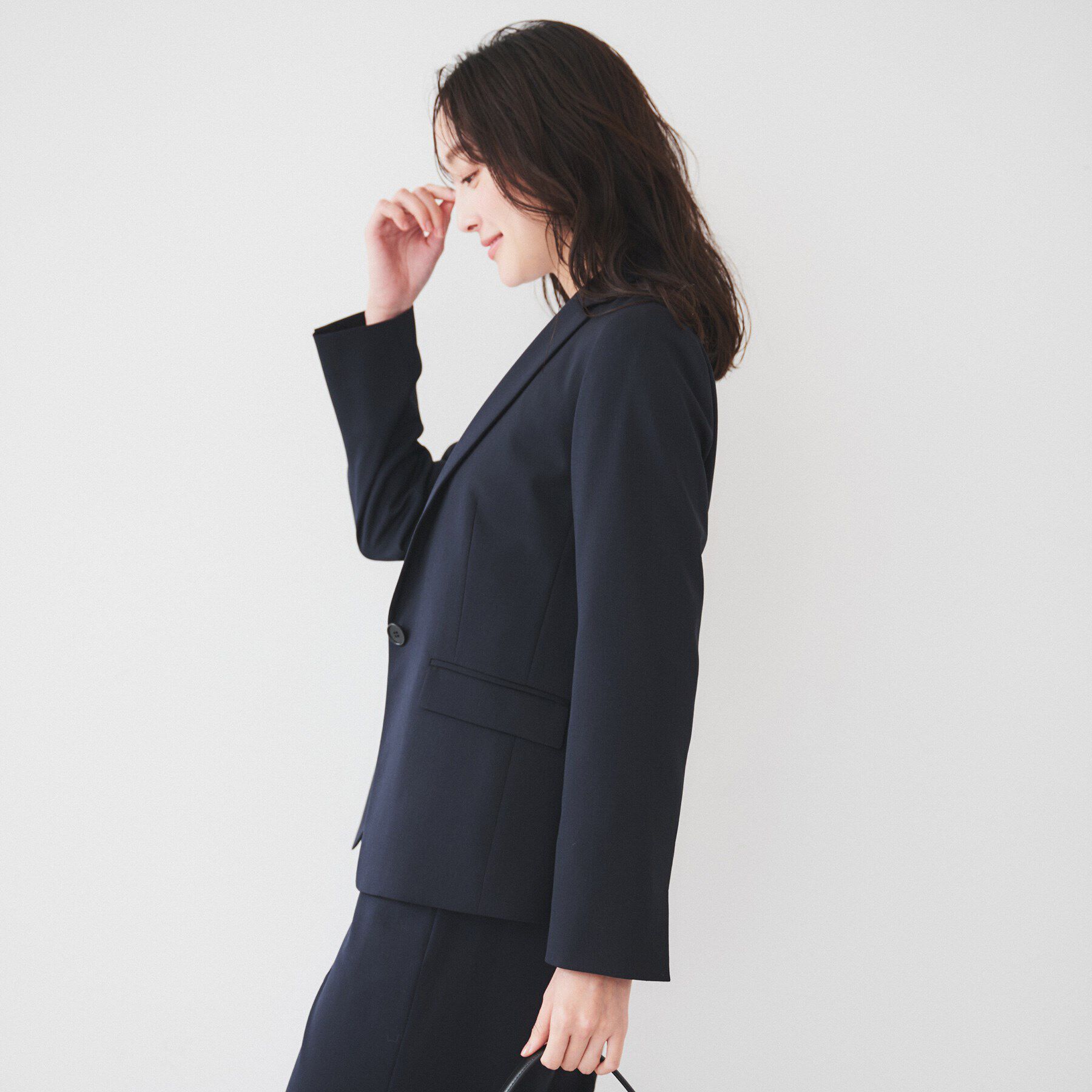 UNTITLED「【洗える/お仕事スーツ】レジェールギャバ 背抜きテーラードジャケット」|テーラードジャケット|
