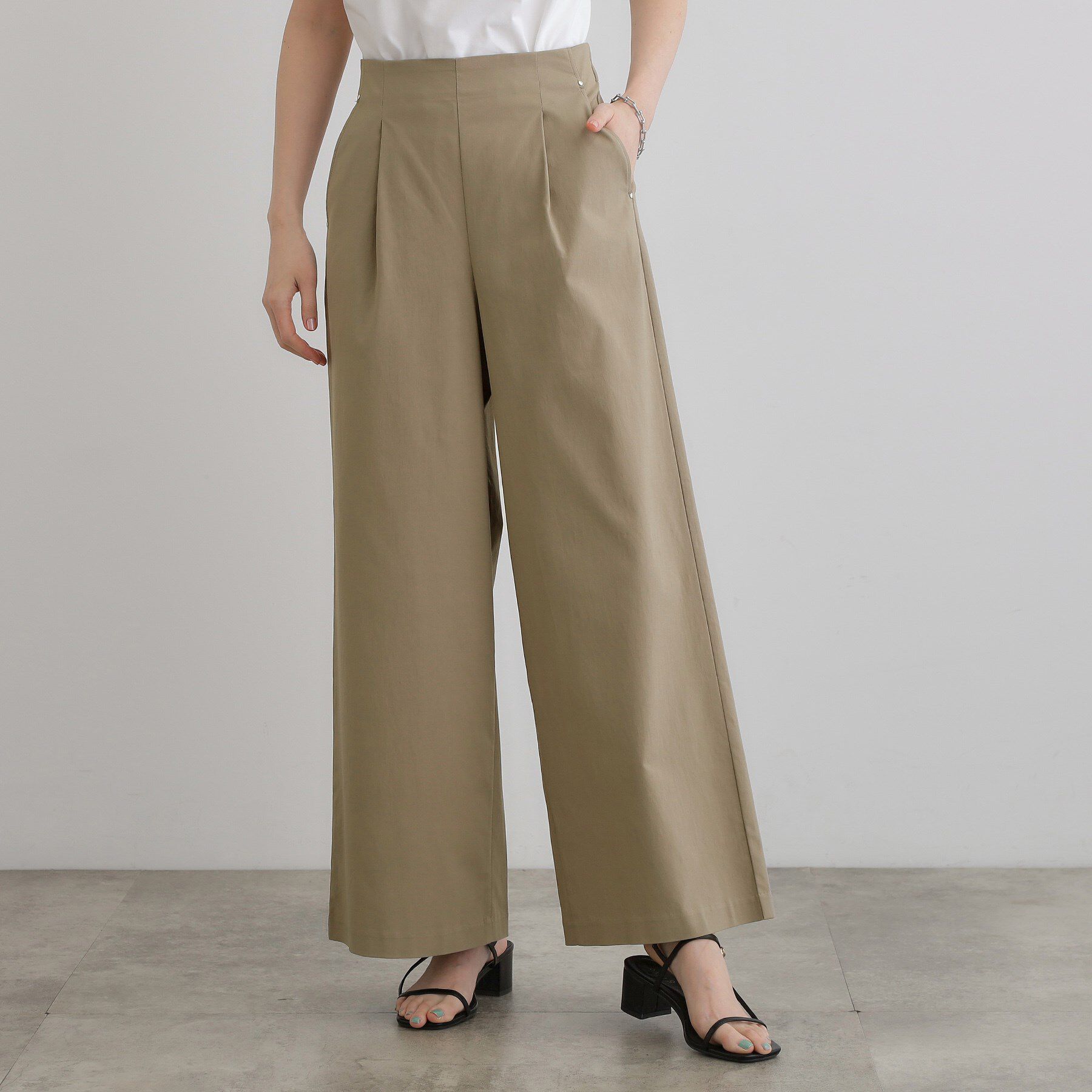 grove「高身長さん向け＋10cm【接触冷感】サマーハイパーストレッチワイドパンツ」|その他|カーキ(027)