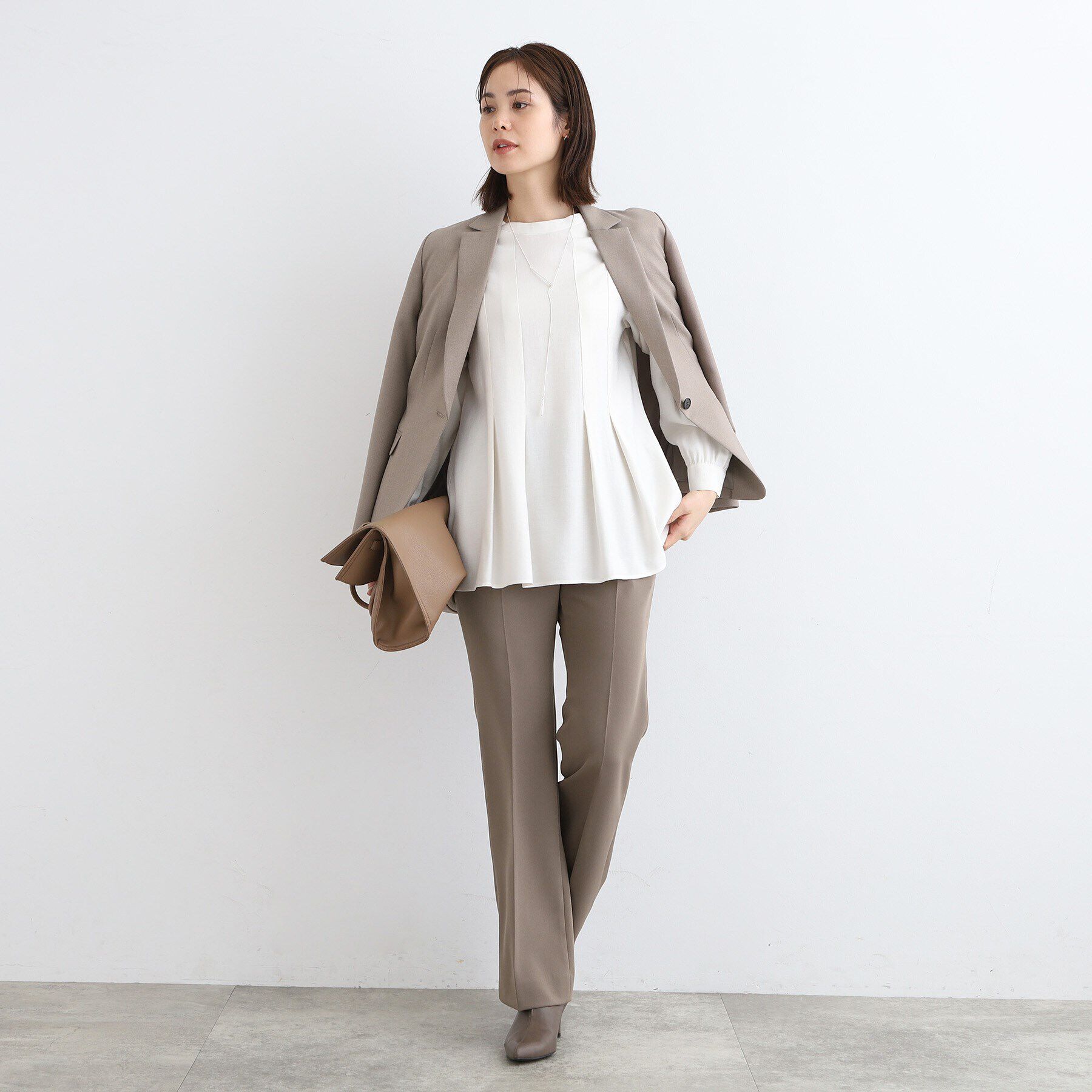 INDIVI「【新作！褒められパンツ／洗える／高ストレッチ】セミフレアパンツ」|その他|