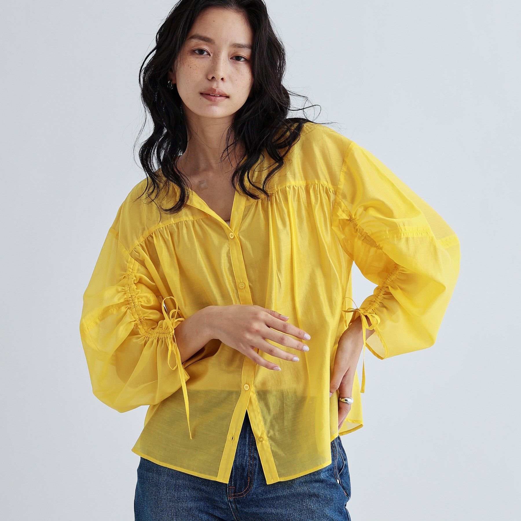 GALLEST「袖シャーリングシアーローンブラウス」|シャツ・ブラウス|