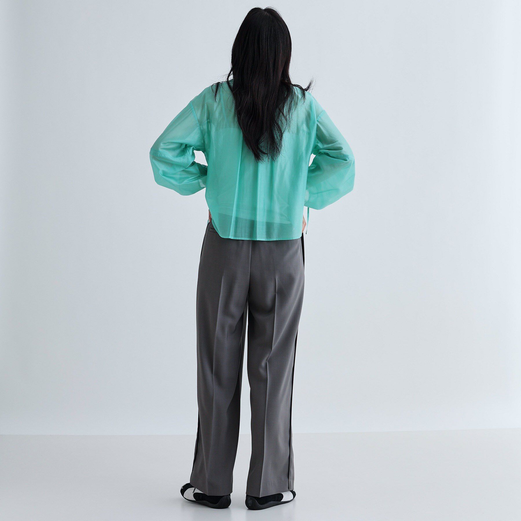 GALLEST「袖シャーリングシアーローンブラウス」|シャツ・ブラウス|