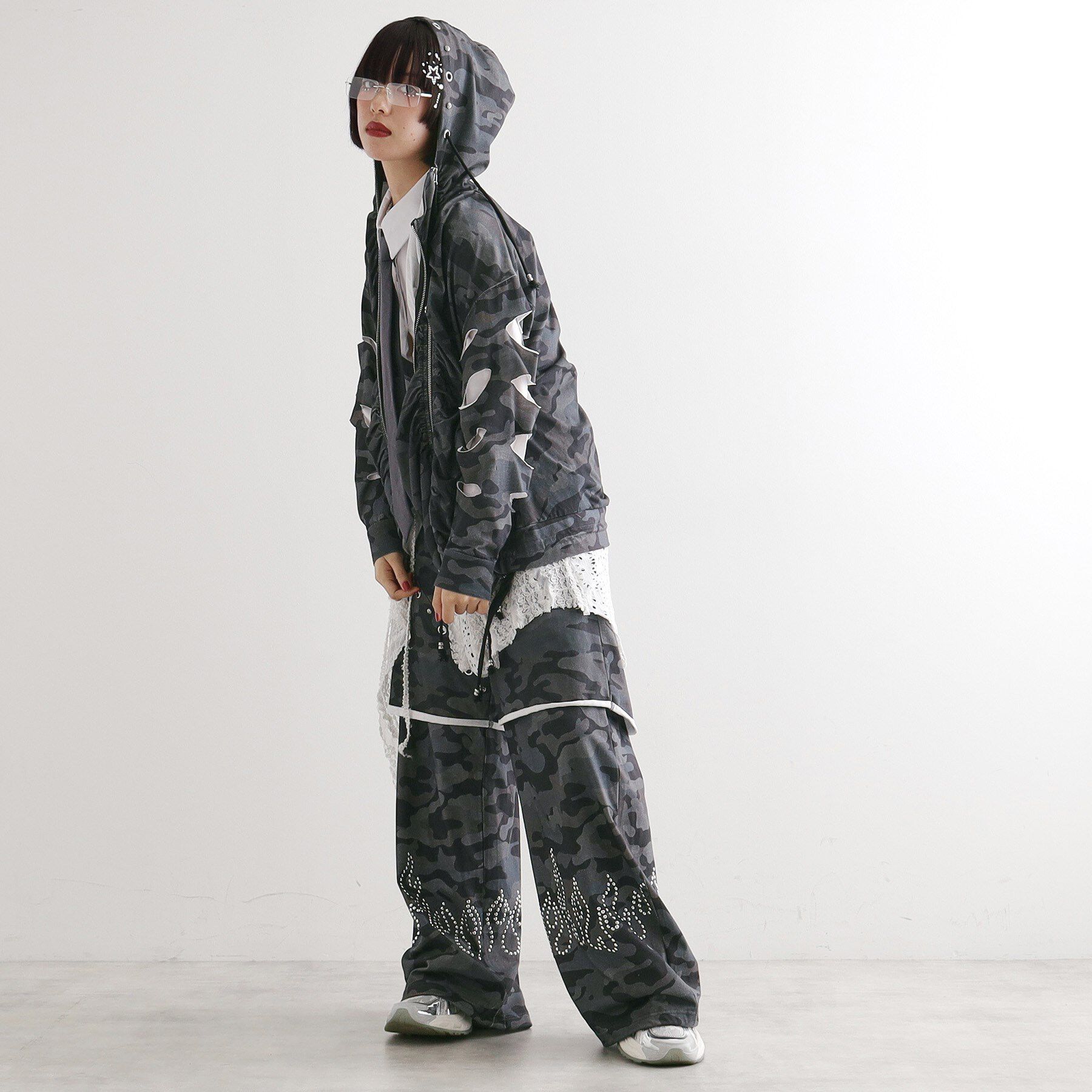 tk.TAKEO KIKUCHI「K&rsquo;PJT by AOI 『Lightweight Pants』」|その他|