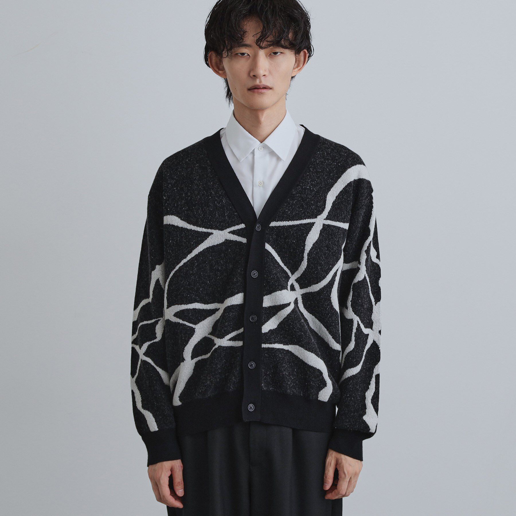 tk.TAKEO KIKUCHI「ラインアートニットカーディガン」|カーディガン|