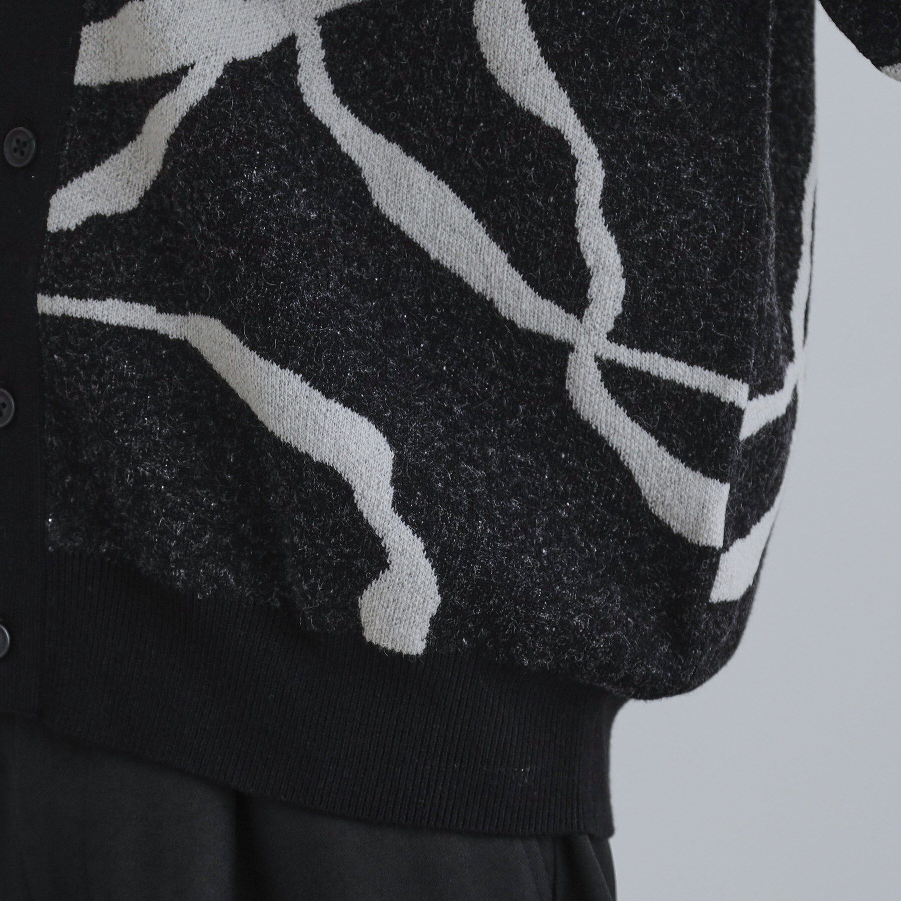 tk.TAKEO KIKUCHI「ラインアートニットカーディガン」|カーディガン|