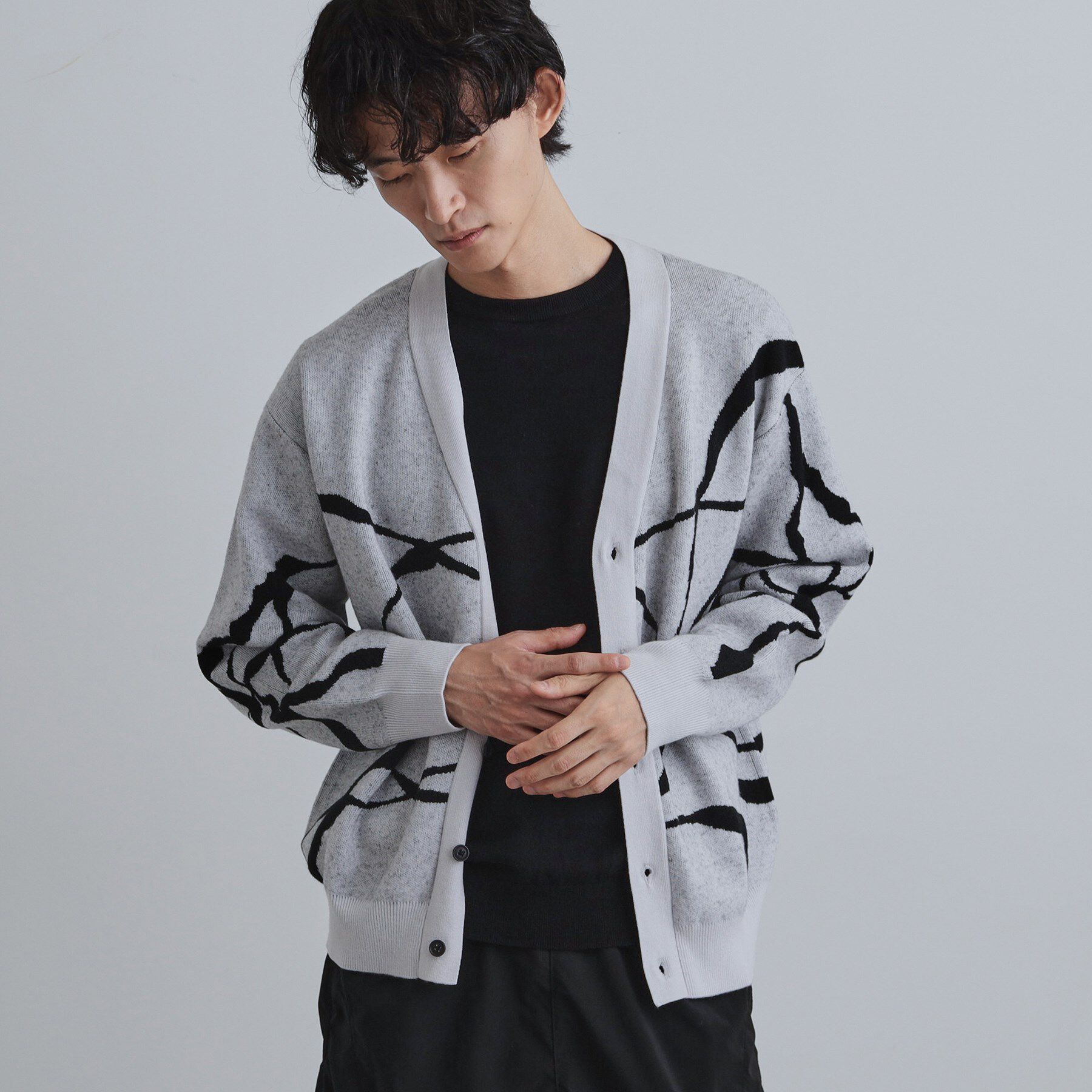 tk.TAKEO KIKUCHI「ラインアートニットカーディガン」|カーディガン|