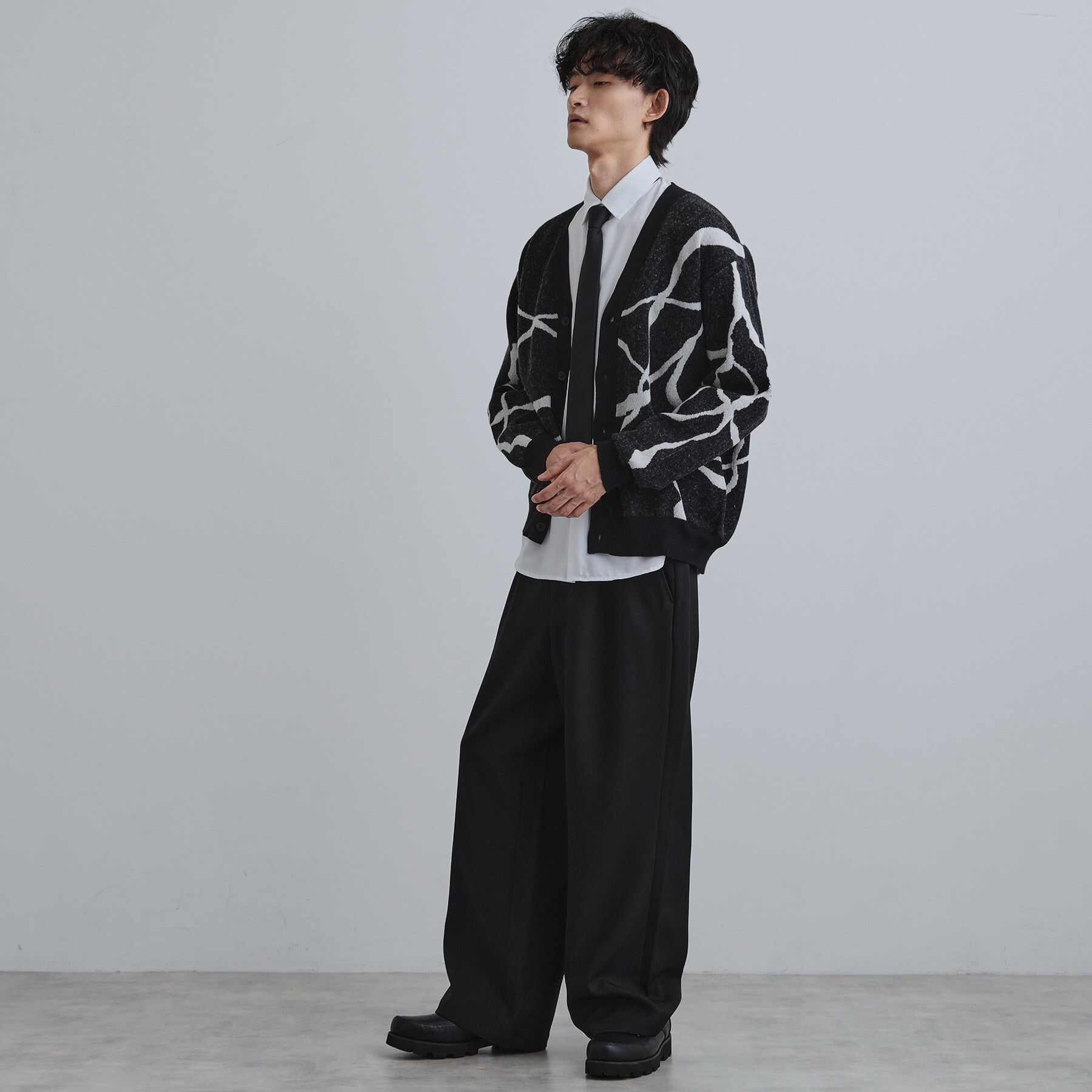 tk.TAKEO KIKUCHI「ラインアートニットカーディガン」|カーディガン|