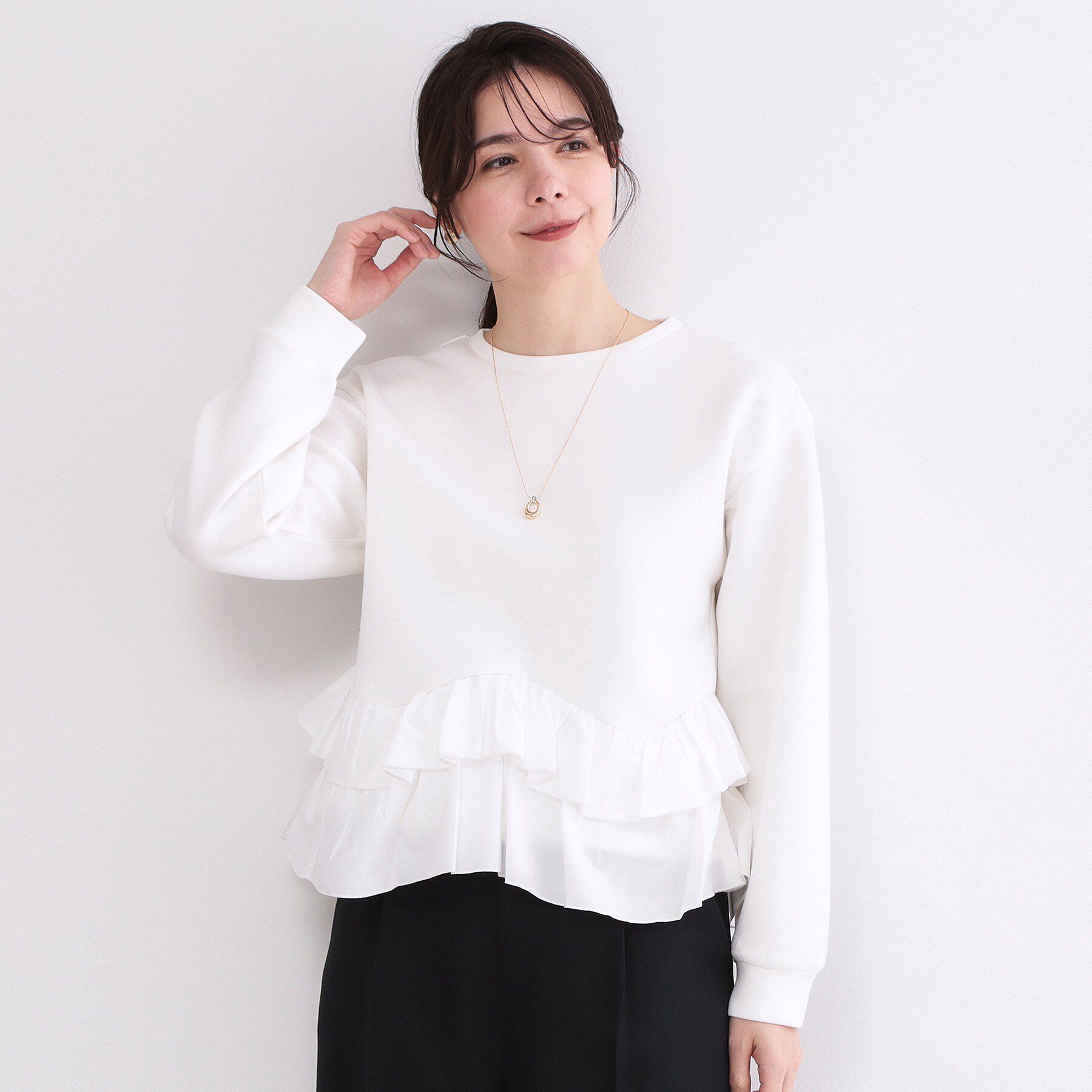 OPAQUE.CLIP「裾フリルドッキングトップス【洗濯機OK】」|Tシャツ・カットソー|ホワイト(001)