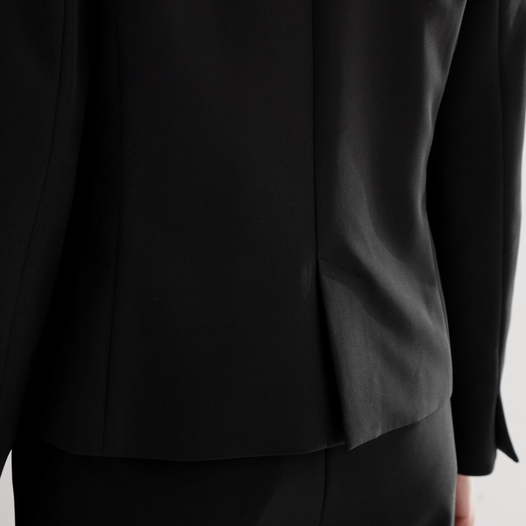 THE SHOP TK「【通勤・セレモニー】ダブルクロス ノーカラージャケット/セットアップ可」|ノーカラージャケット|