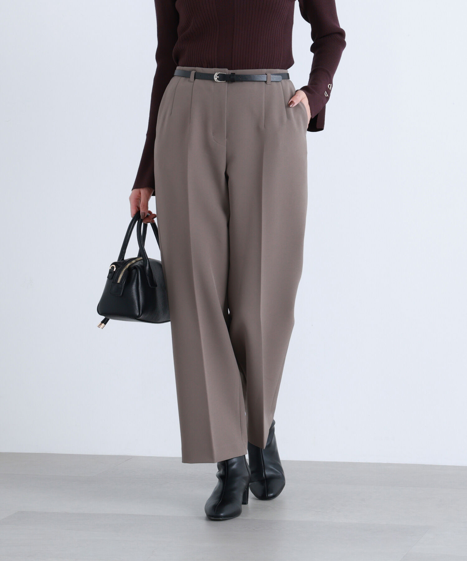  「＜骨格ストレート＞ベルト付スリムストレートパンツ」|その他|