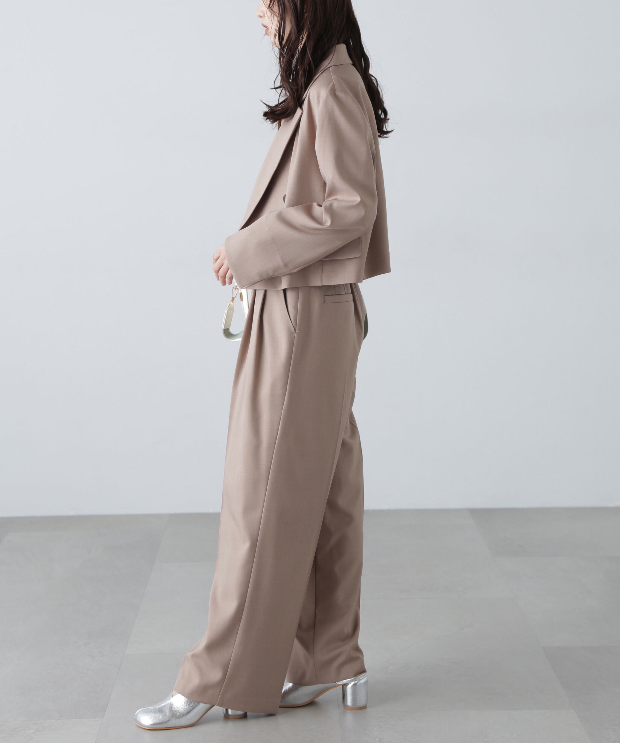  「梳毛調合繊タックワイドパンツ」|その他|