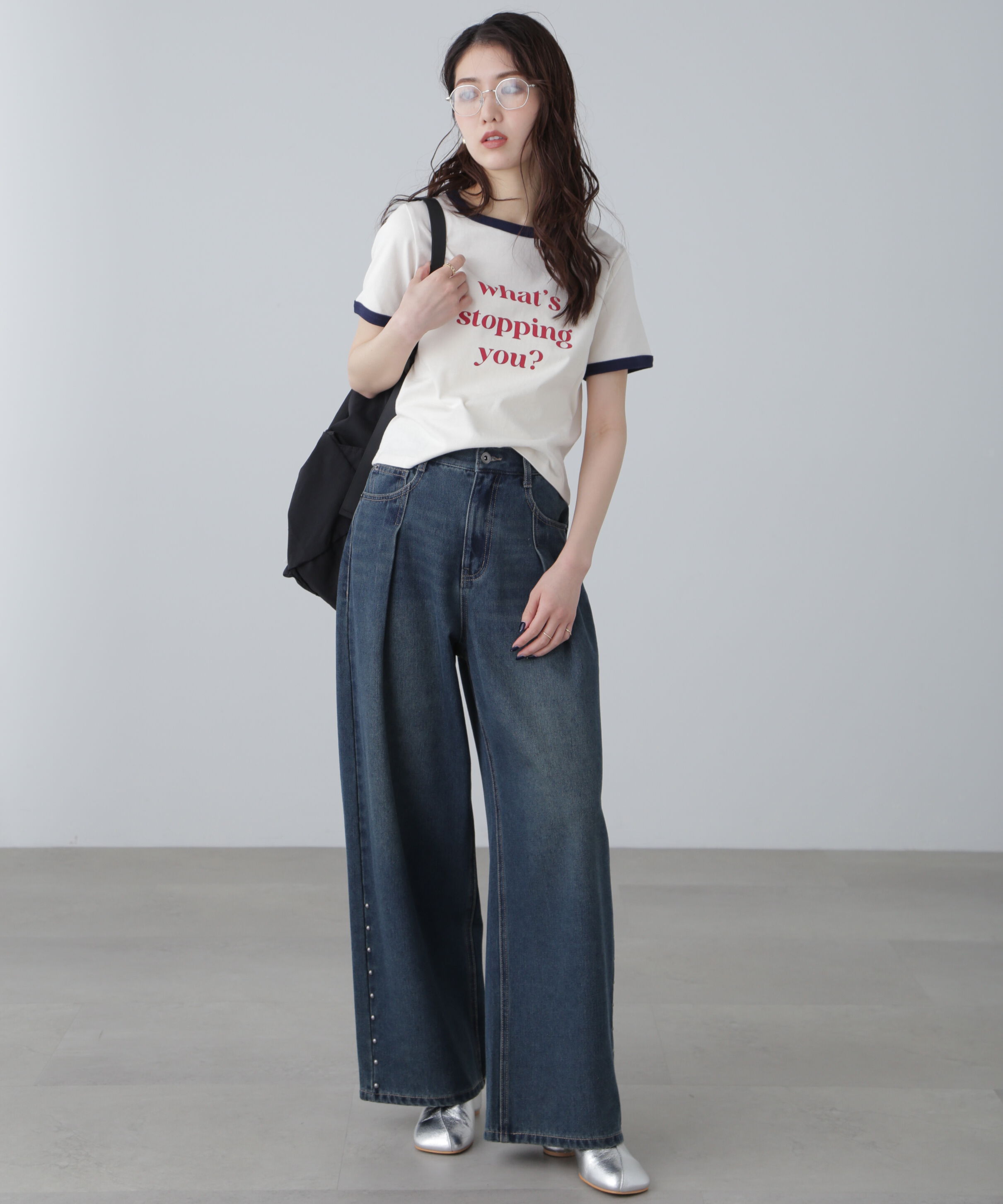  「スタッズ付きタックワイドデニムパンツ」|その他|