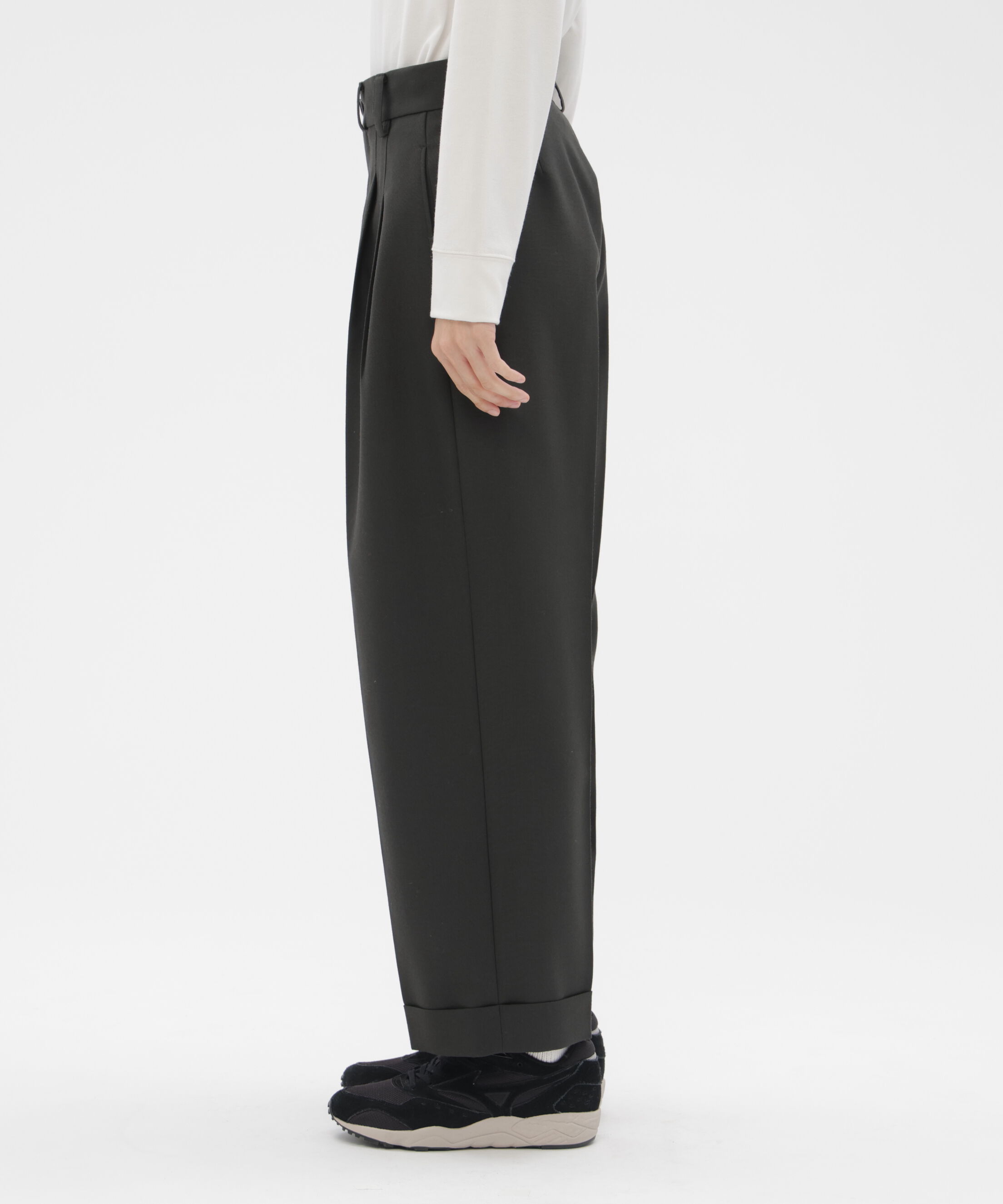 MARGARET HOWELL「DOUBLE TWISTED WOOL TROUSERS」|その他|