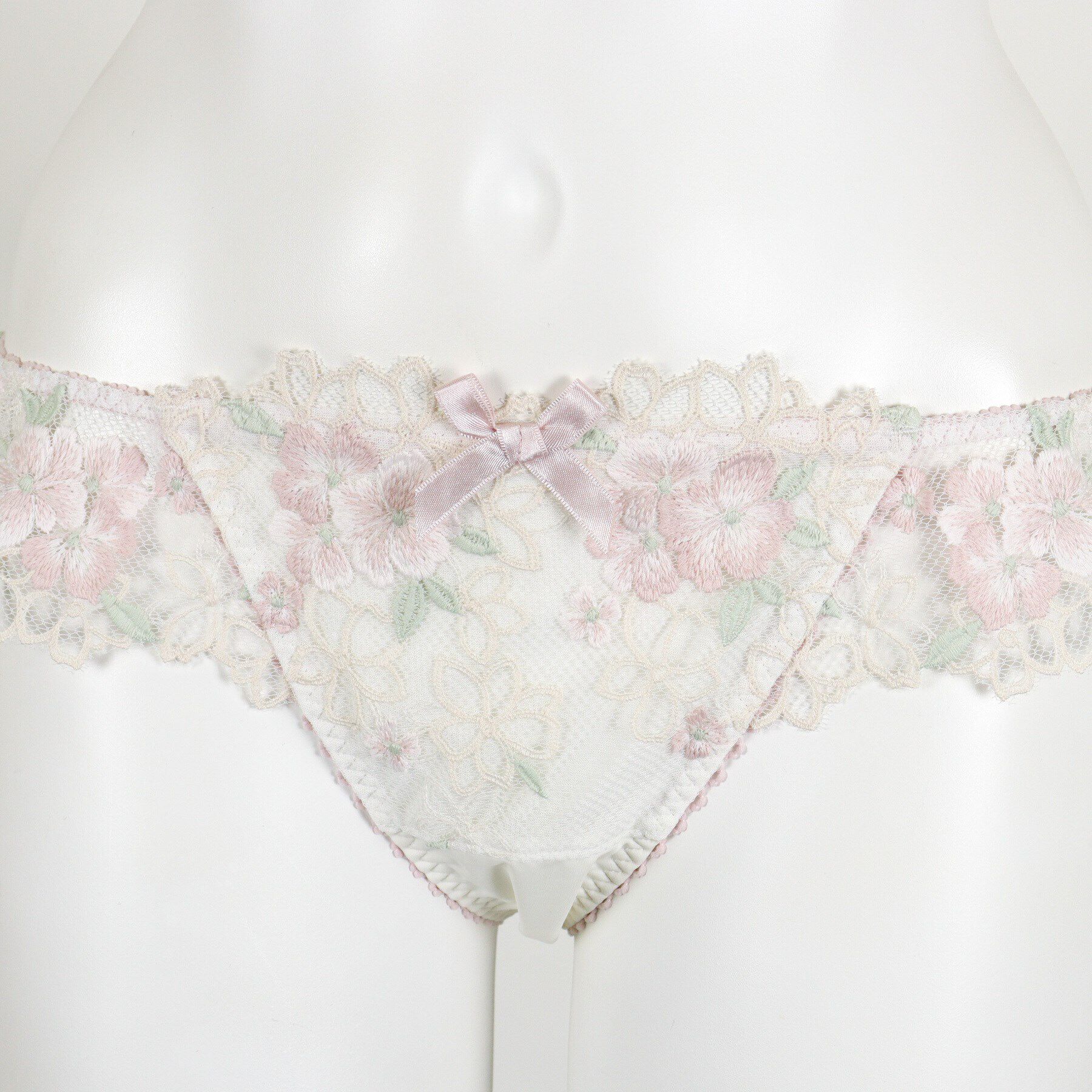 Risa Magli「フロール Tバックショーツ」|インナー|