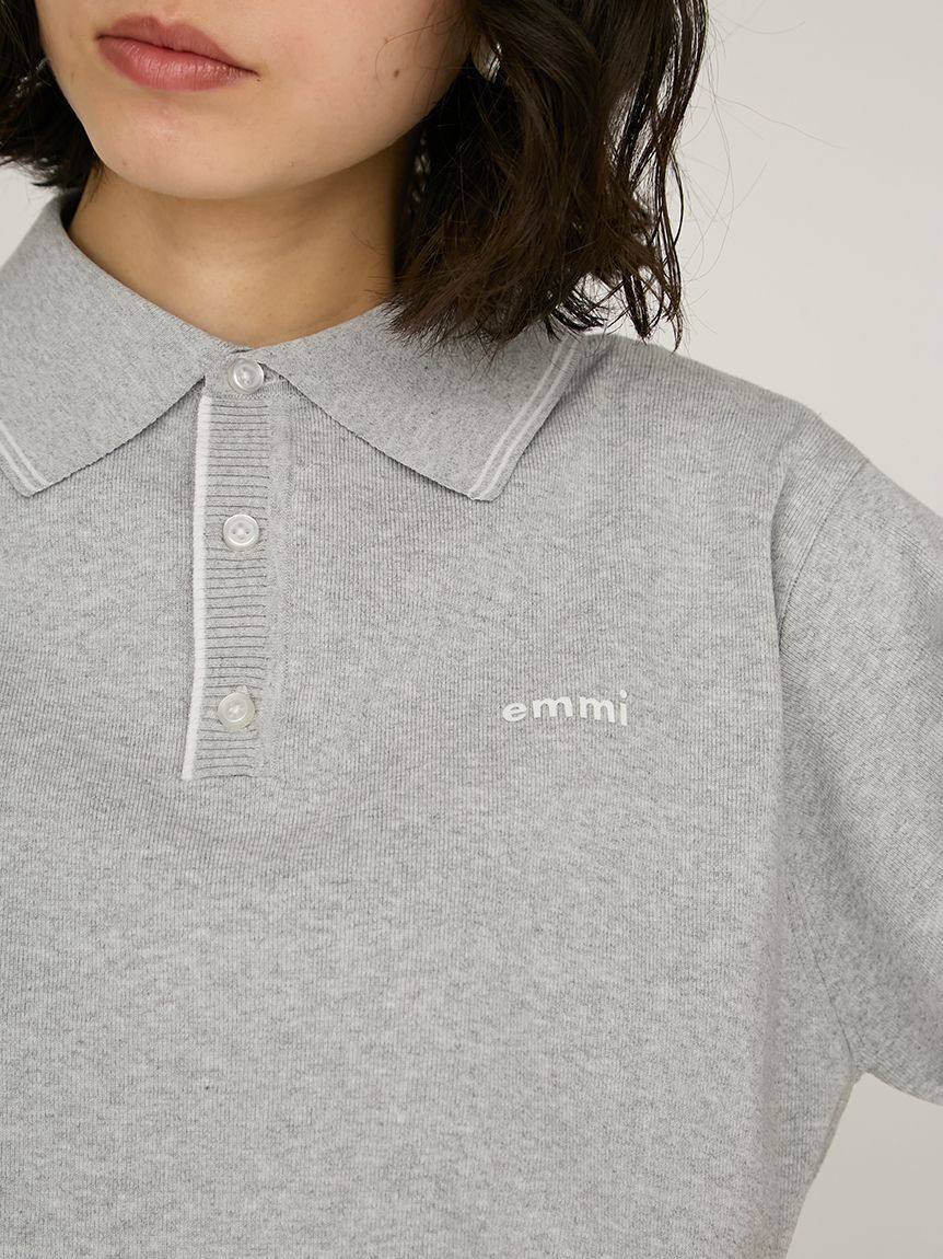 emmi atelier「emmiロゴニットポロトップス」|ニット・セーター|