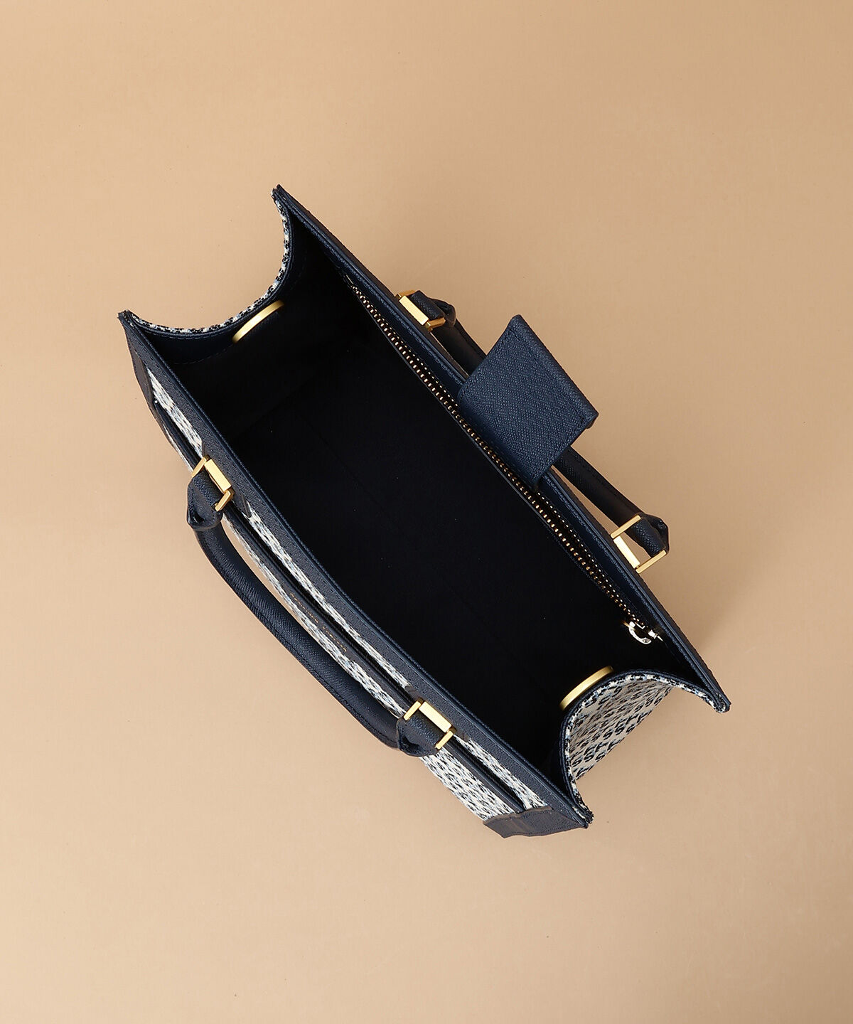 Samantha Thavasa「ST Jacquard シルエット スクエアトートバッグ」|トートバッグ|