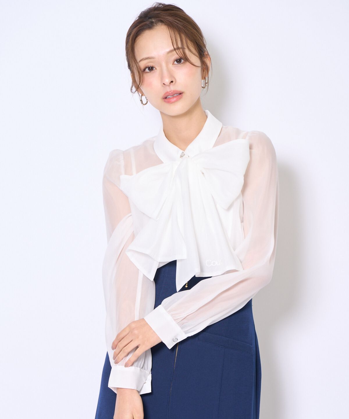 アンドクチュール「バタフライリボンシアー長袖ブラウス」|シャツ・ブラウス|