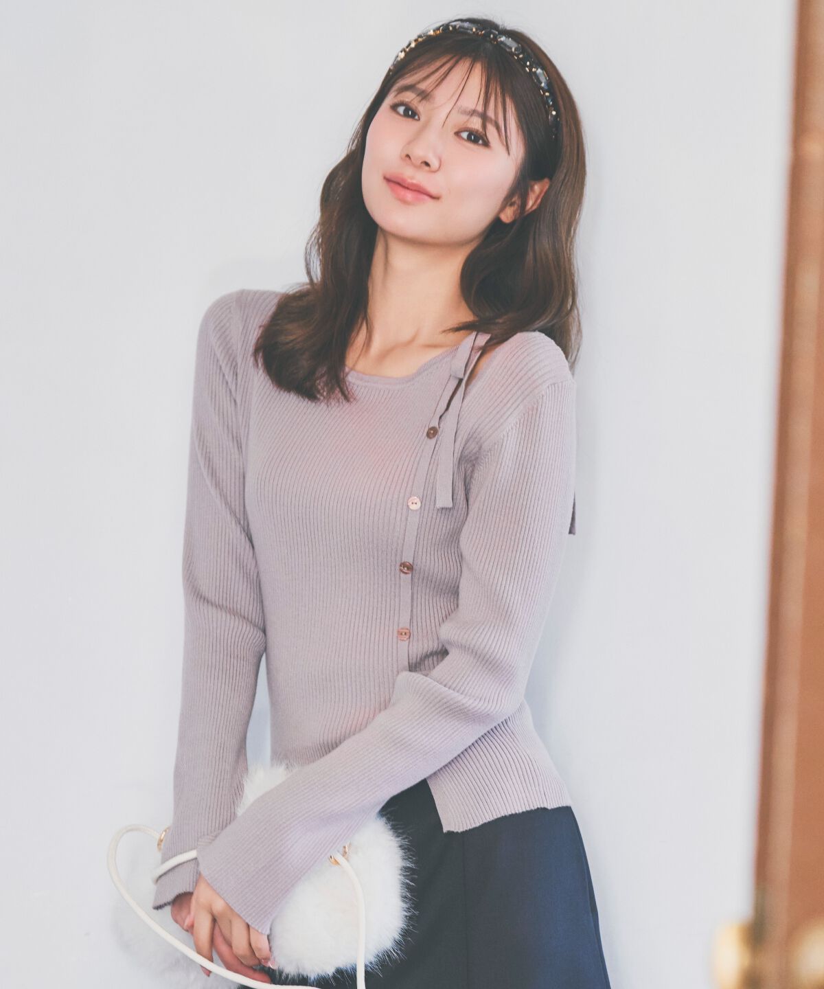 アンドクチュール「アシメリボンスリットプルオーバー」|ニット・セーター|