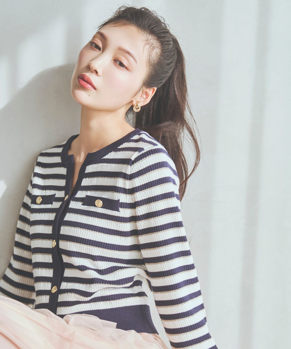 アンドクチュール「ラメボーダーニットカーディガン」|カーディガン|