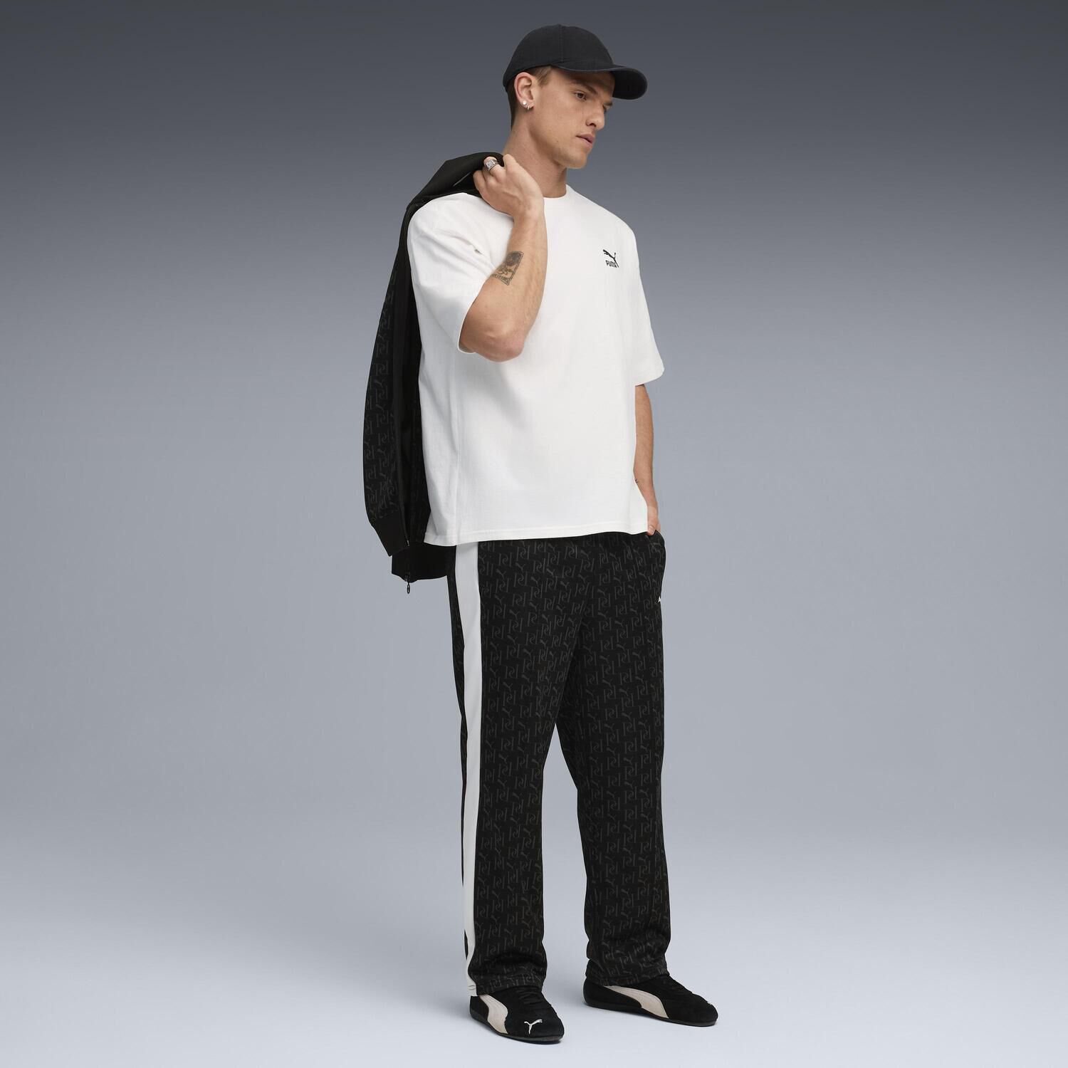 PUMA「【PUMA ｳｪｱ】M T7 AOP RELAXED TRACK PANTS」|チノ|