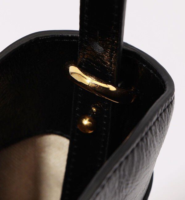 TOMORROWLAND GOODS「LIFFNER BELTED BUCKET BAG」|ショルダー・メッセンジャー|