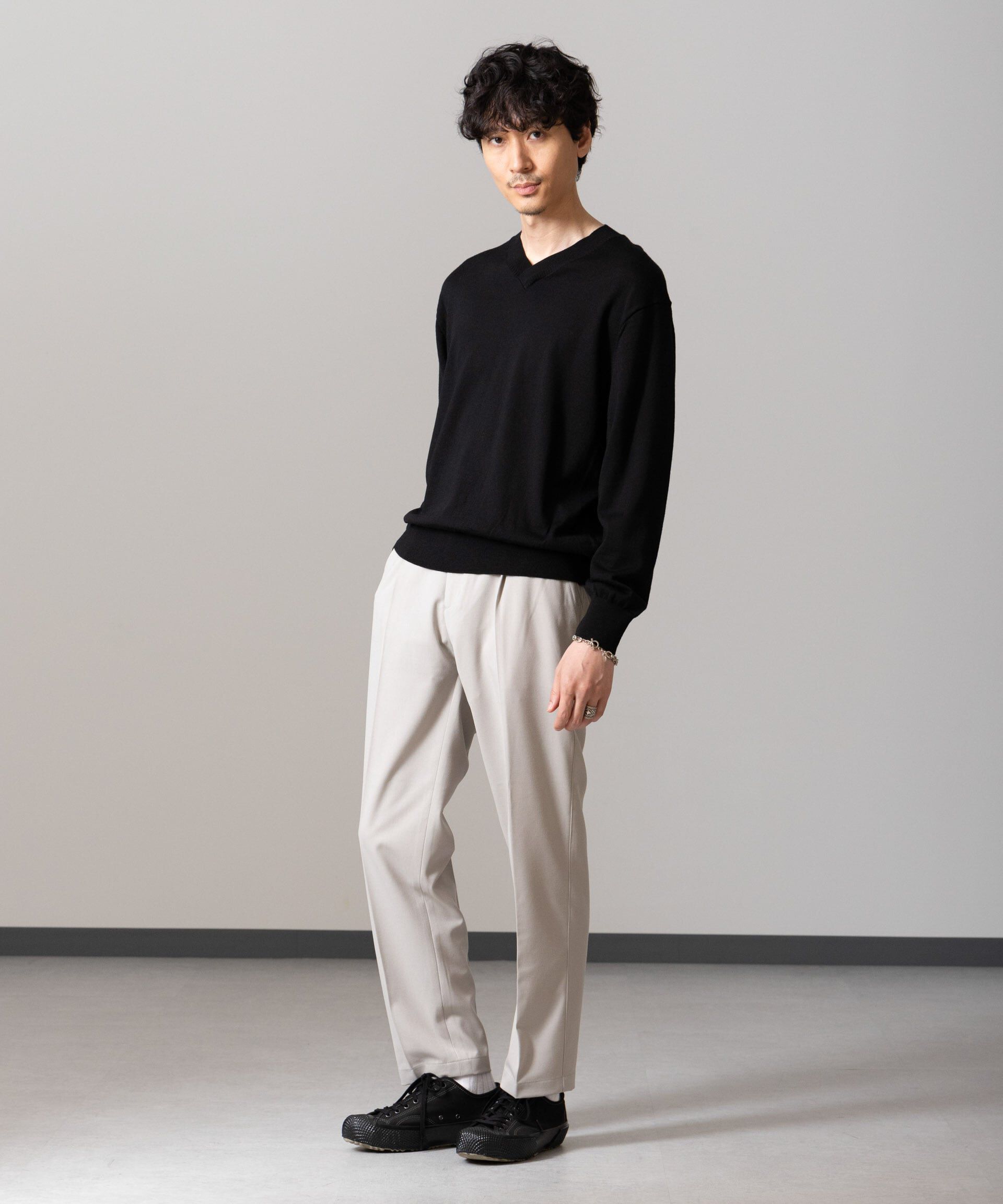 nano･universe「「毛玉レスニット」ファインゲージVネック」|ニット・セーター|