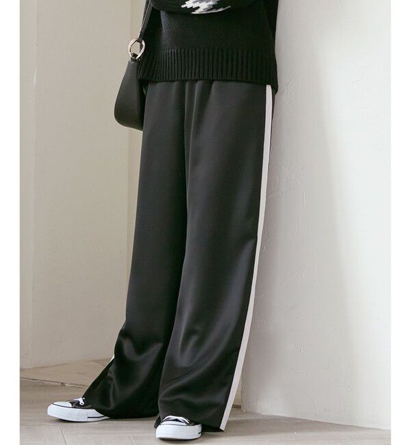 23区「【SLOW/一部店舗限定】ブライトサテン ライン パンツ」|その他|ブラック系