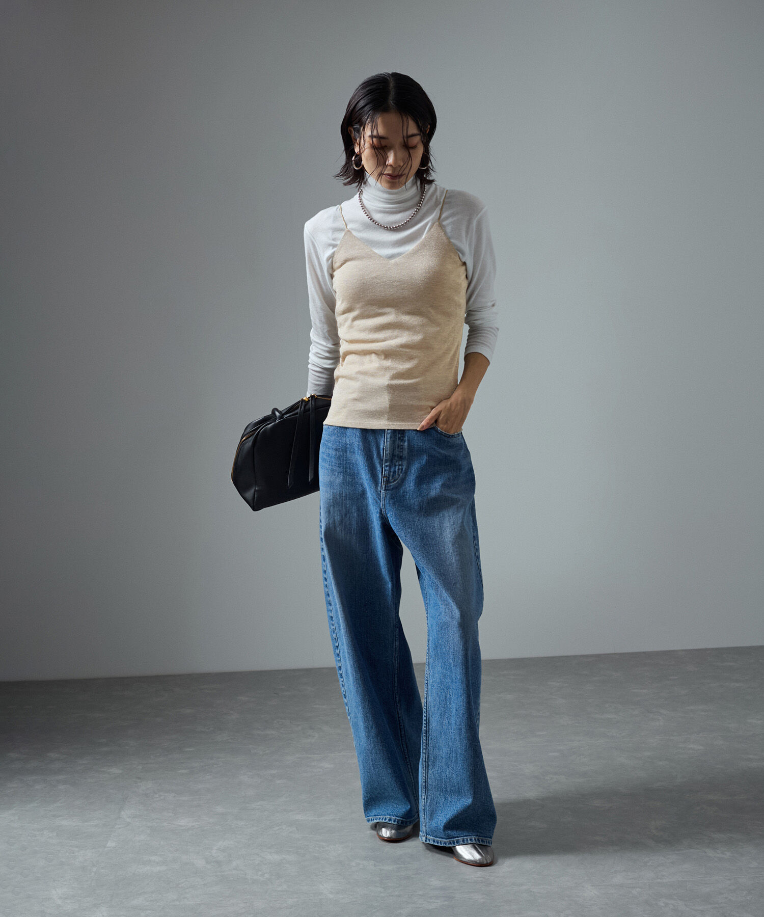 SALON adam et rope'「スパークルラメカップ付きVネックキャミ」|キャミソール|