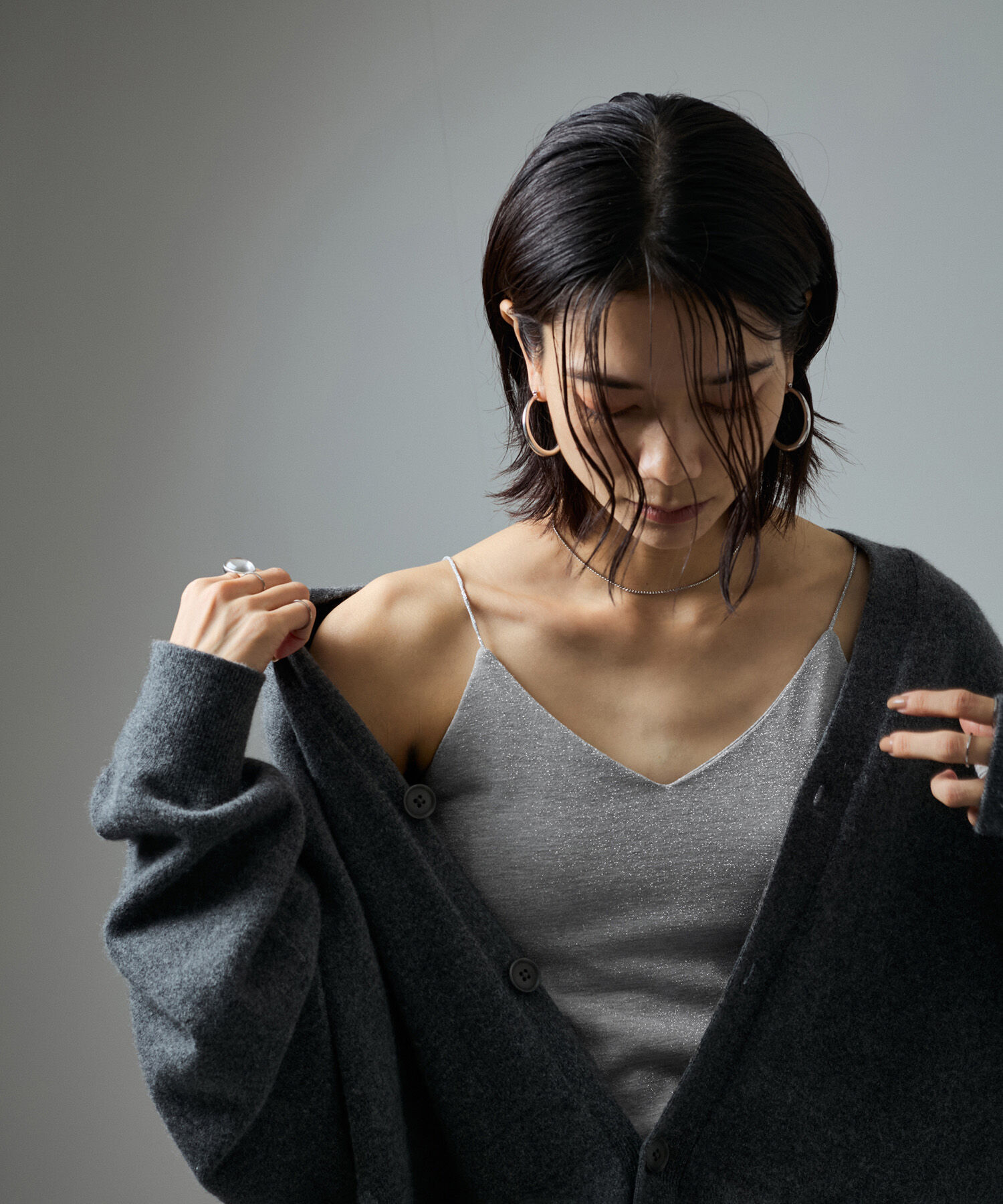 SALON adam et rope'「スパークルラメカップ付きVネックキャミ」|キャミソール|