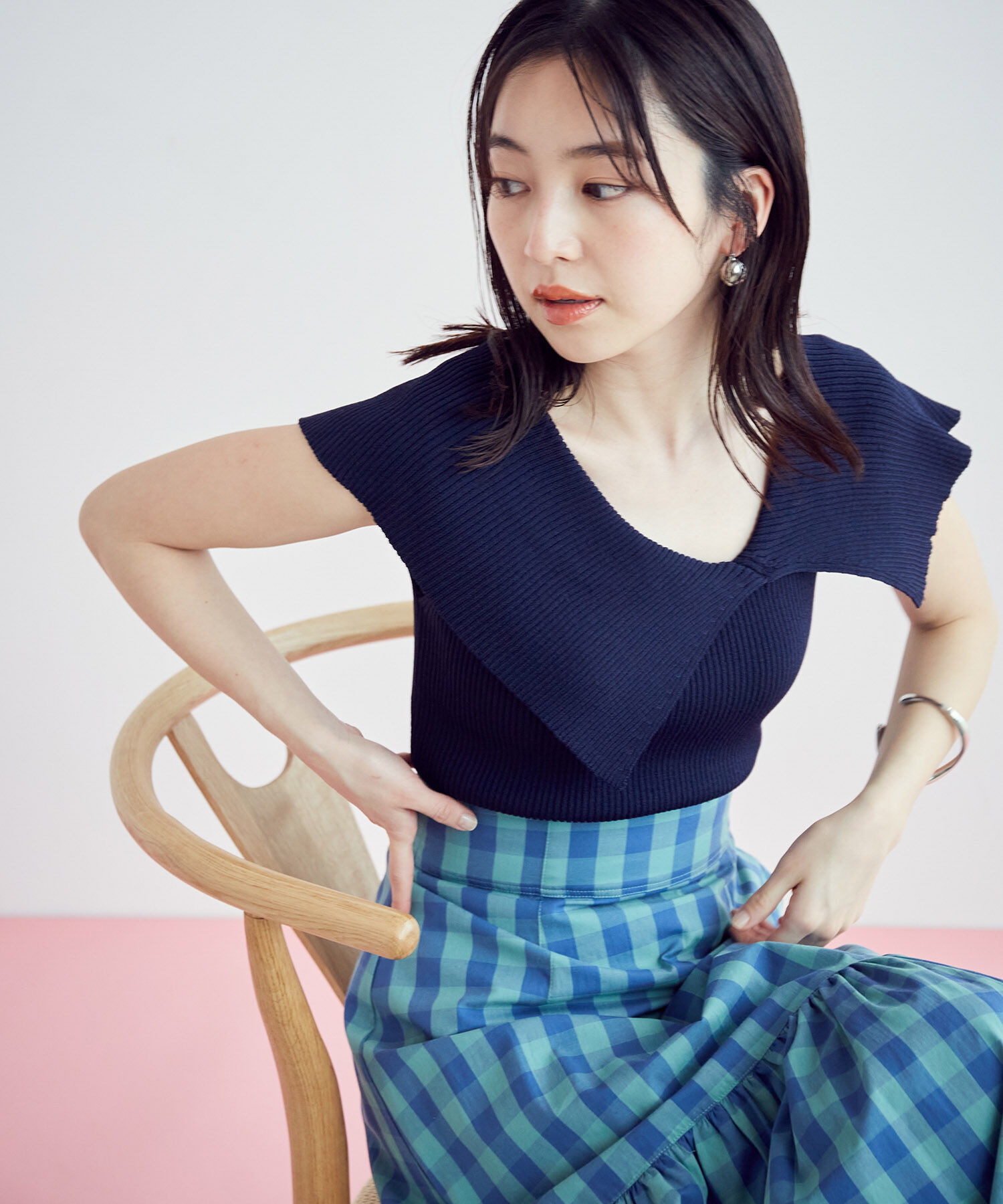 VIS「アシンメトリービッグカラーノースリーブニット【sustainable】」|Tシャツ・カットソー|