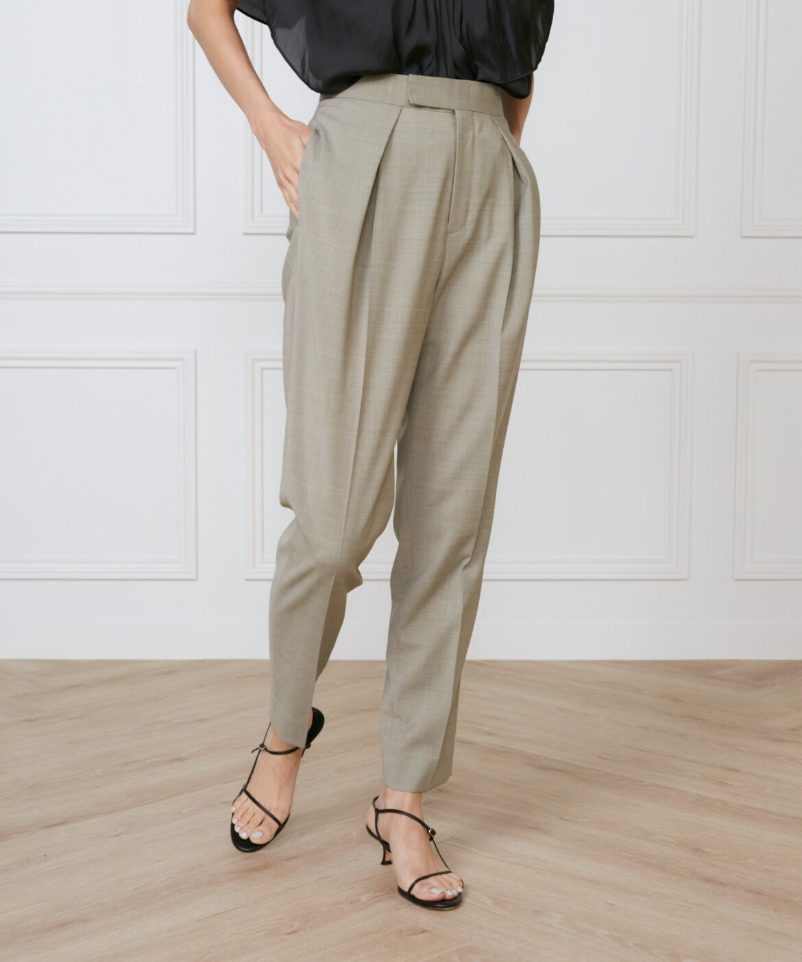 INED「《大きいサイズ》フロントタックパンツ《la veille by SUPERIOR CLOSET》」|その他|ベージュ2