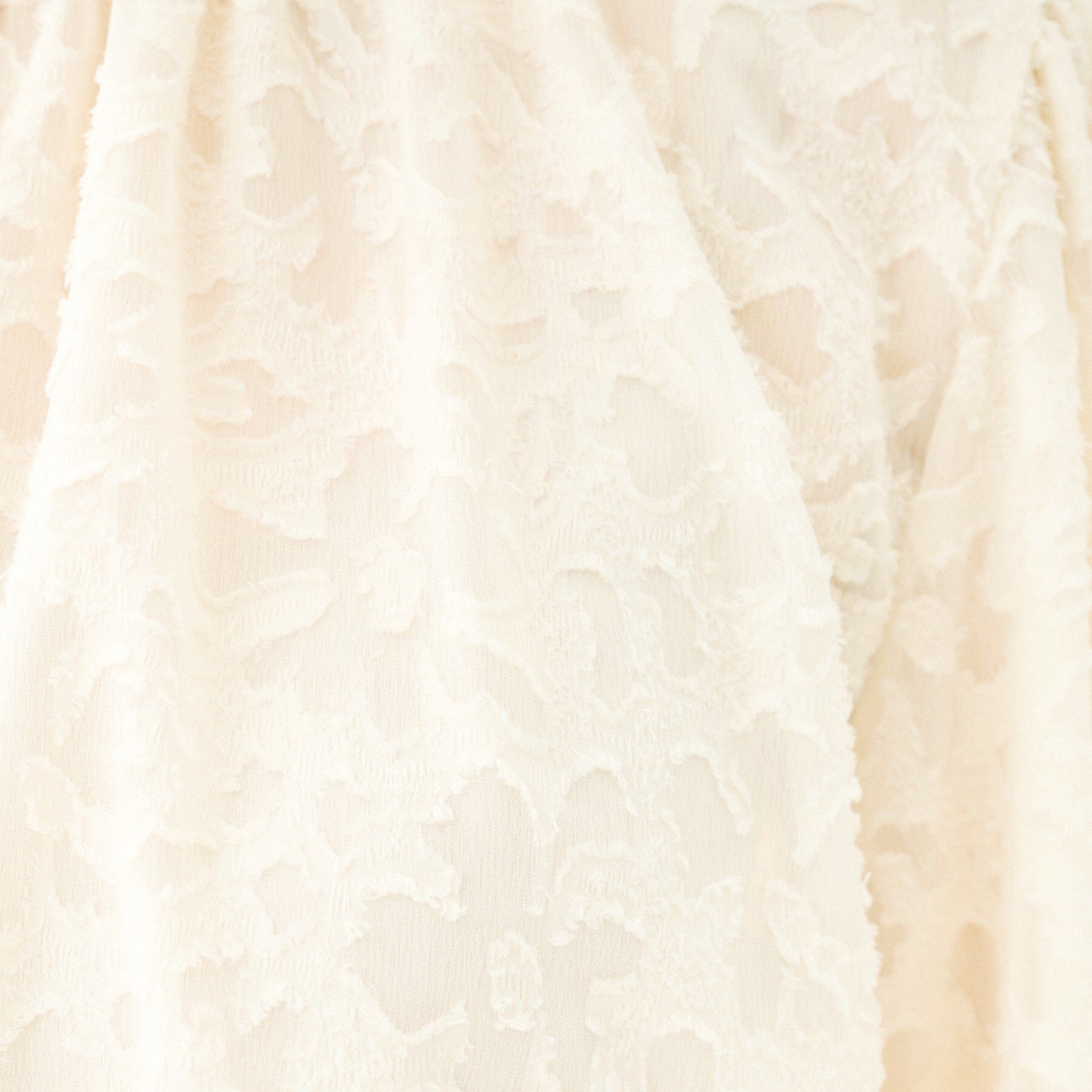 UNTITLED「【セレモニー/洗える/シアー】カットジャカード ボウタイブラウス」|シャツ・ブラウス|