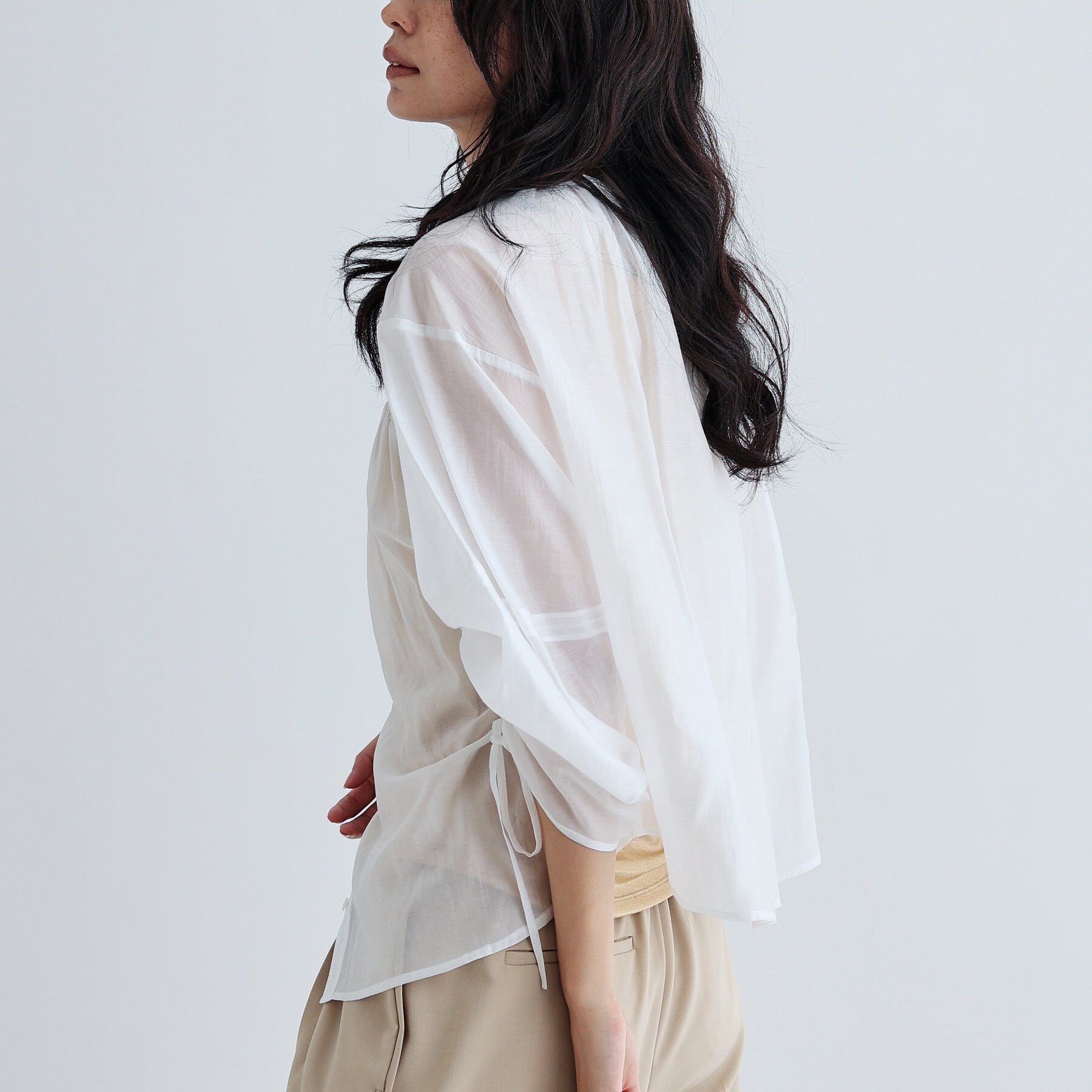 GALLEST「袖シャーリングシアーローンブラウス」|シャツ・ブラウス|