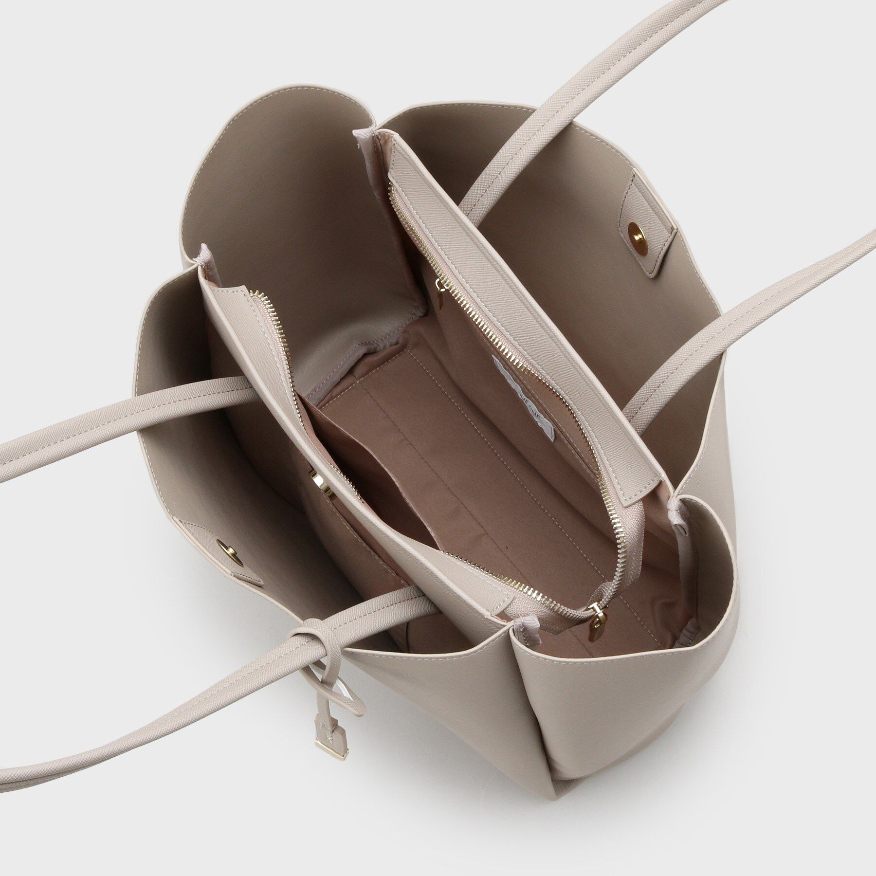 OPAQUE.CLIP「【軽量／A4サイズ対応】サフィアーノ調3層トートバッグ」|トートバッグ|