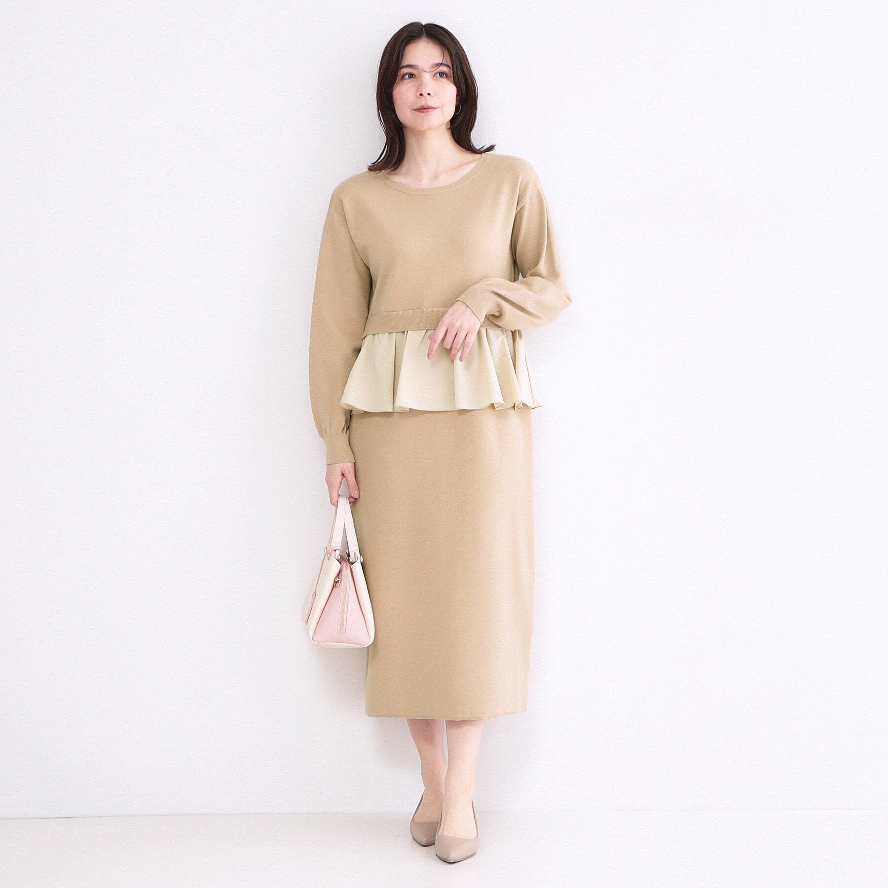 OPAQUE.CLIP「ペプラムドッキングニットワンピース【洗濯機OK】」|ワンピース|ベージュ(052)