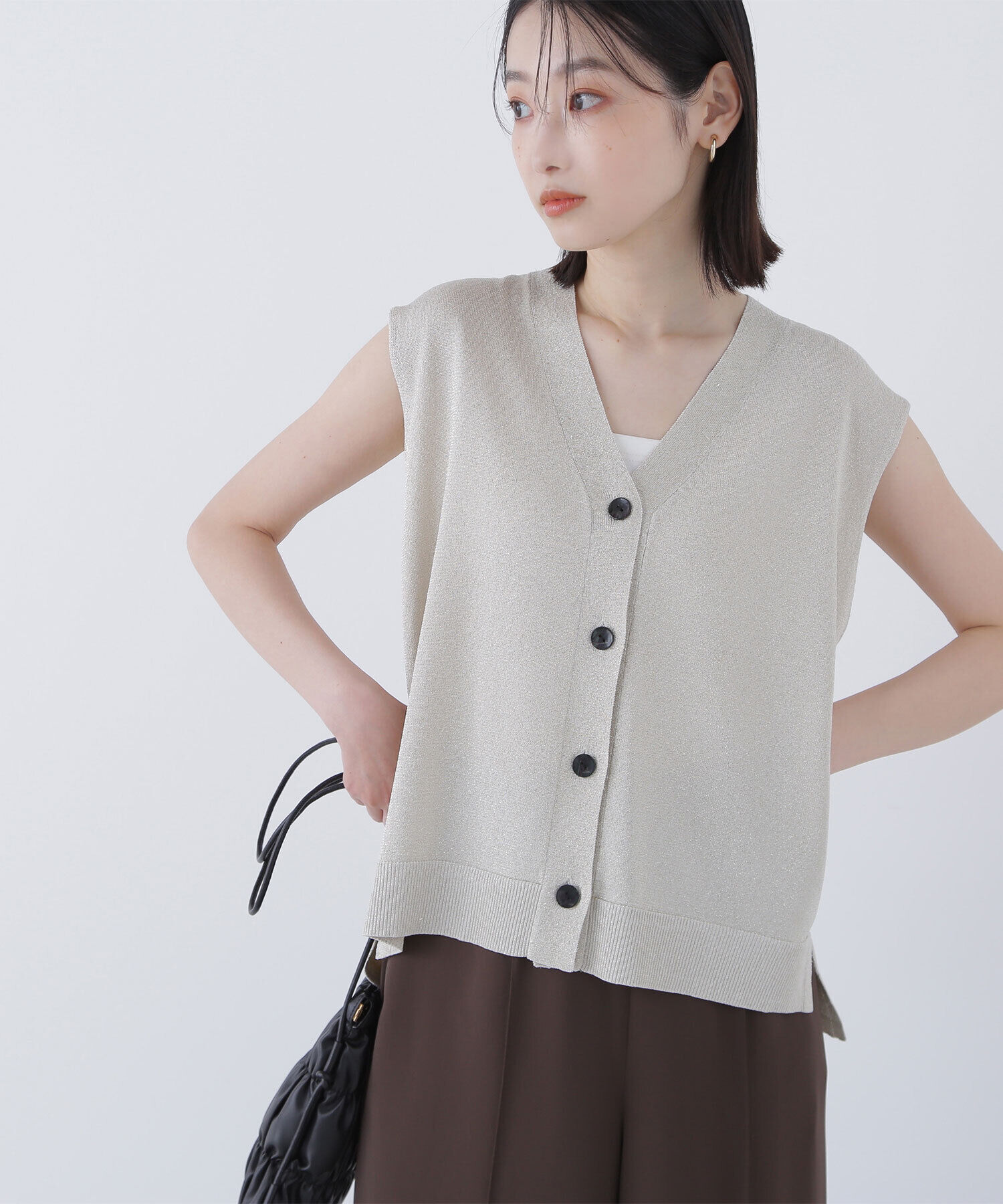  「スパークVネックニットベスト」|ニット・セーター|