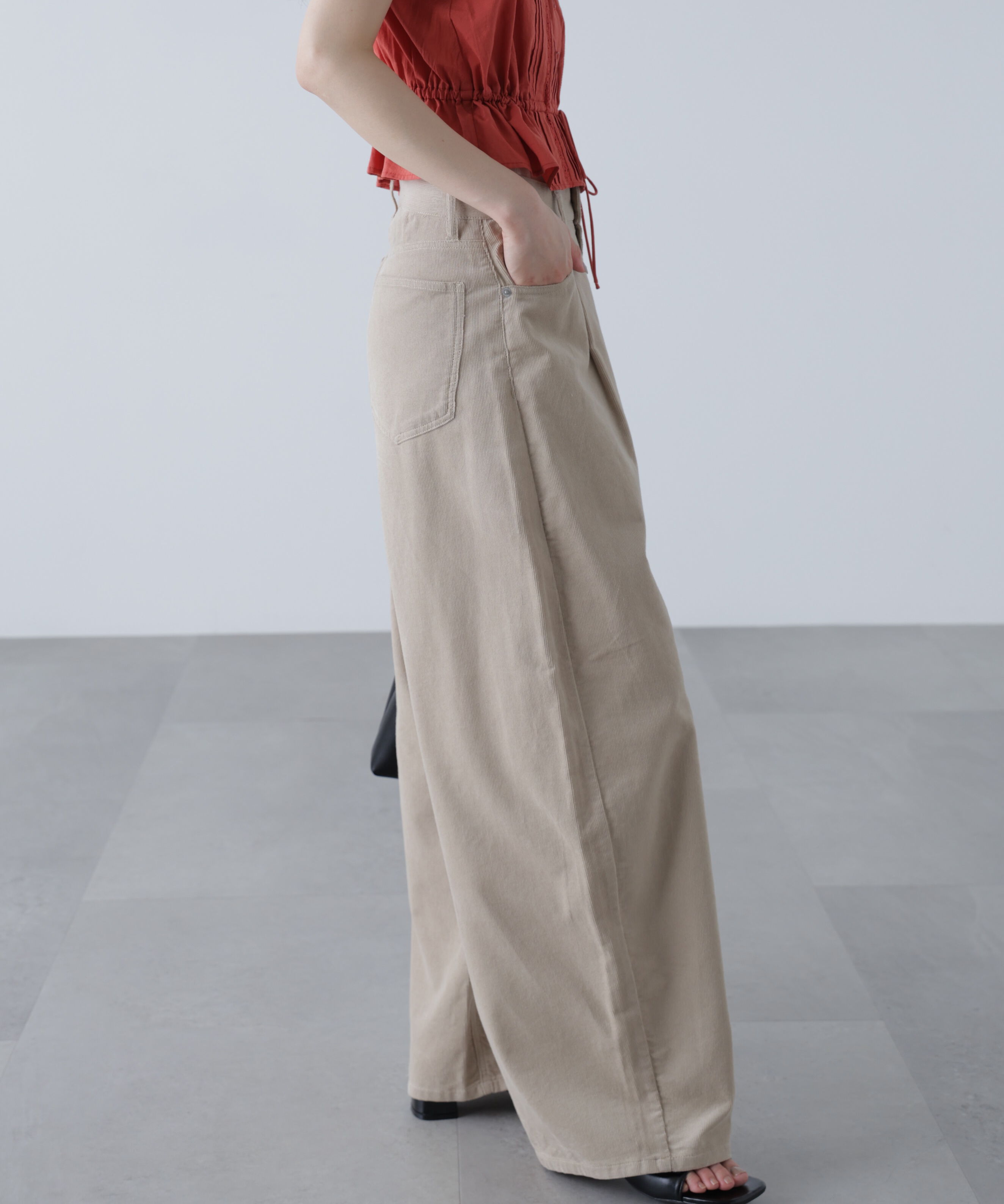  「コーデュロイタックコクーンパンツ」|その他|