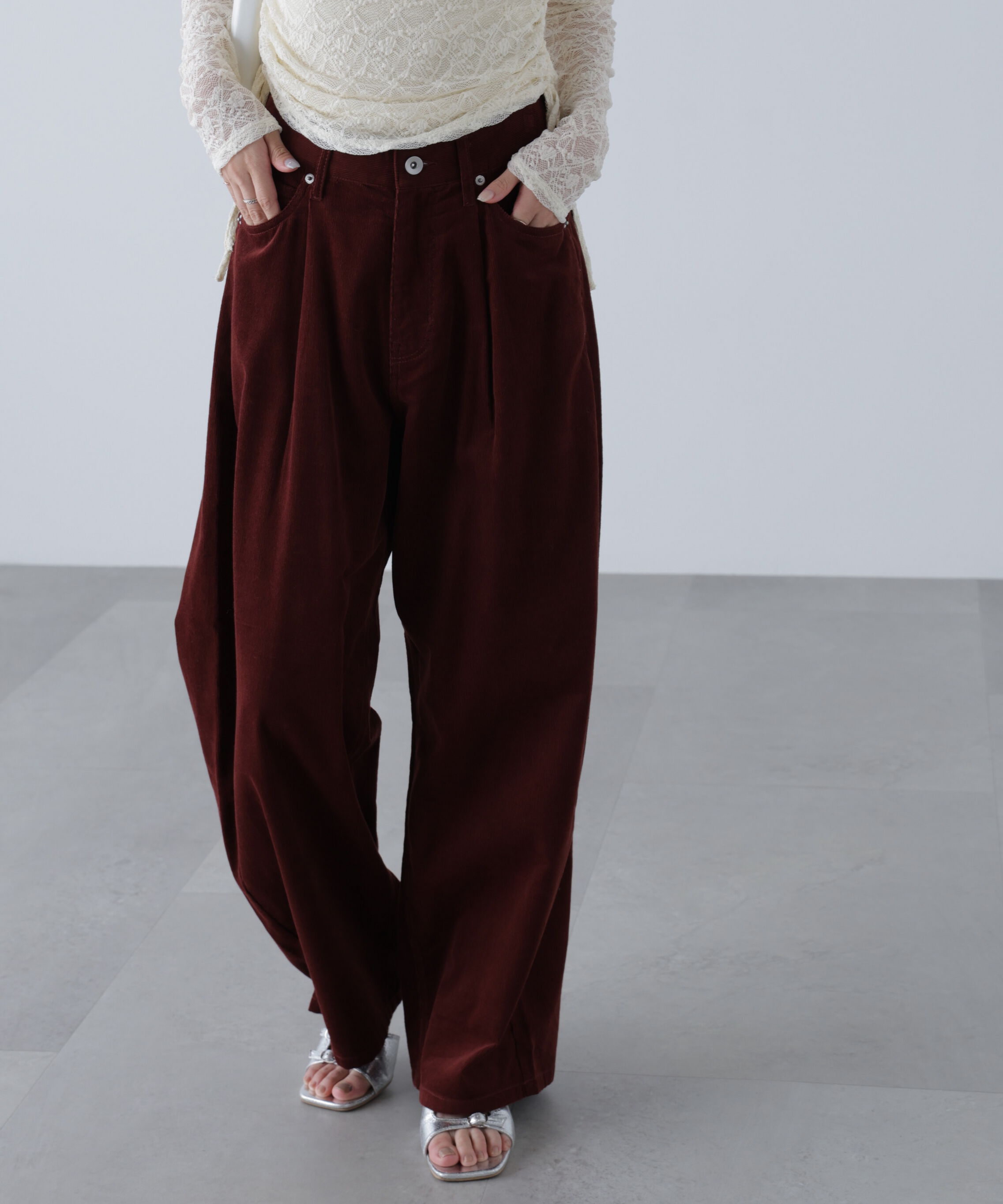  「コーデュロイタックコクーンパンツ」|その他|