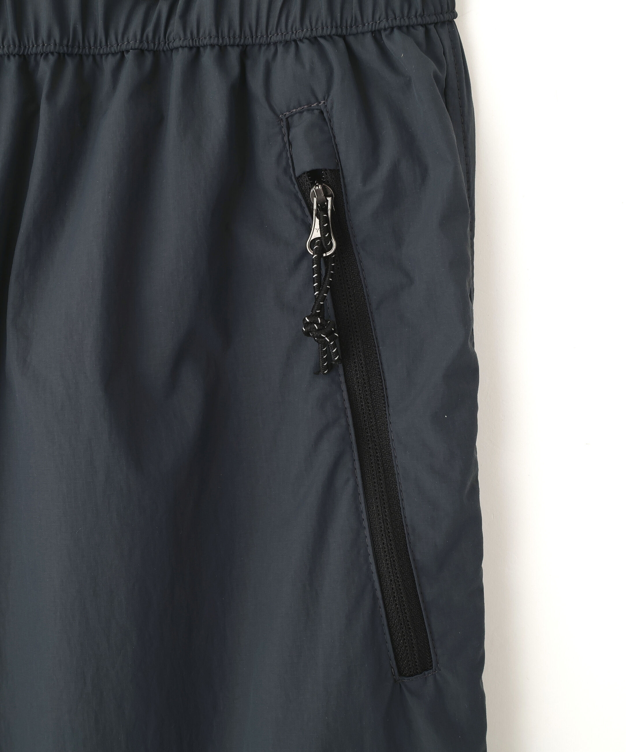 MARGARET HOWELL「RECYCLE NYLON COMPACT RIPSTOP TROUSERS」|その他|