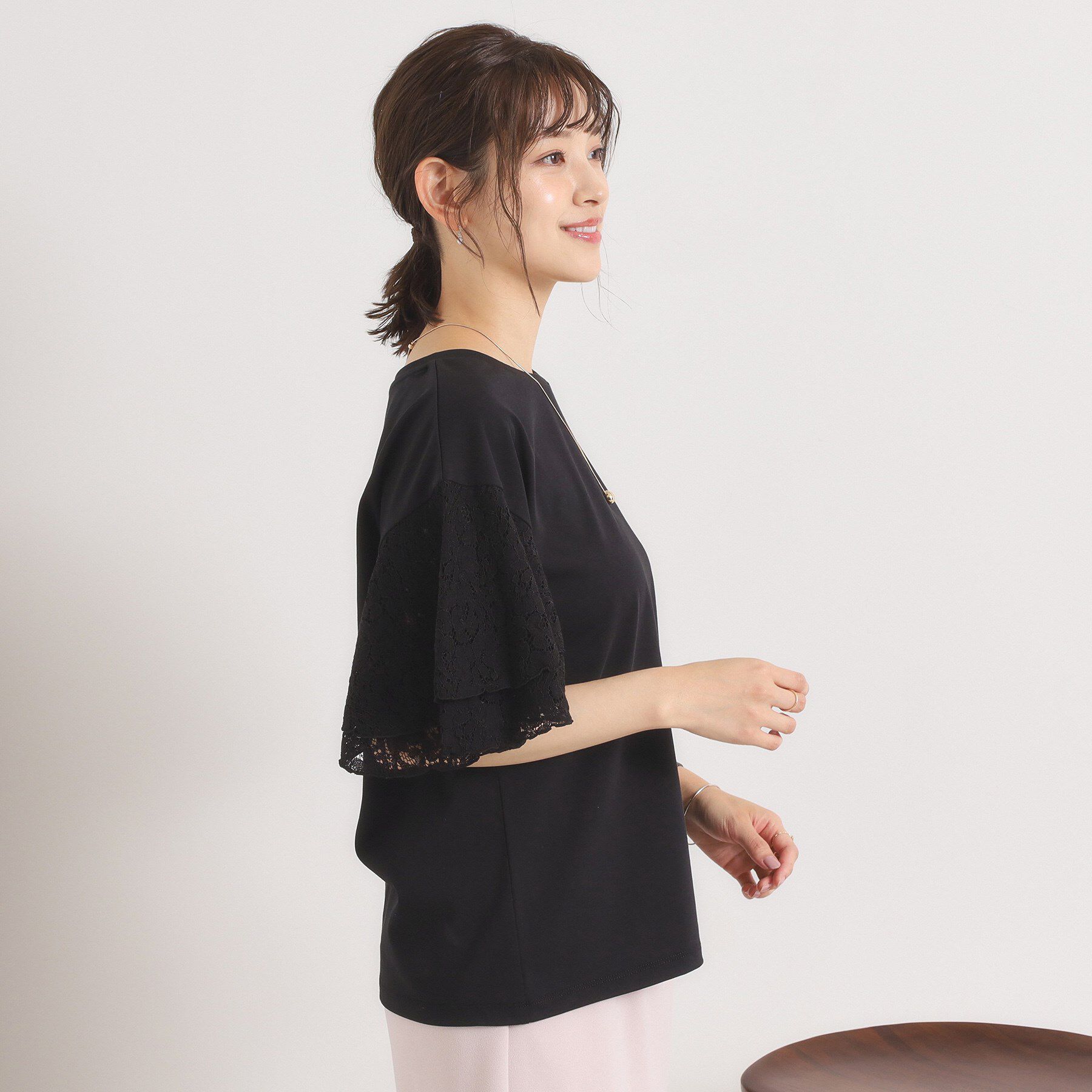 ITS&rsquo;DEMO「【手洗い可】袖フレアレースプルオーバー」|Tシャツ・カットソー|