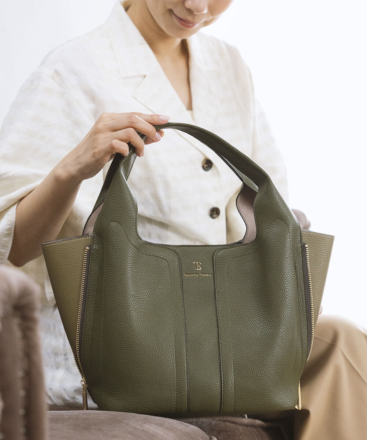 Samantha Thavasa「サイドファスナー トートバッグ 小サイズ」|トートバッグ|カーキ