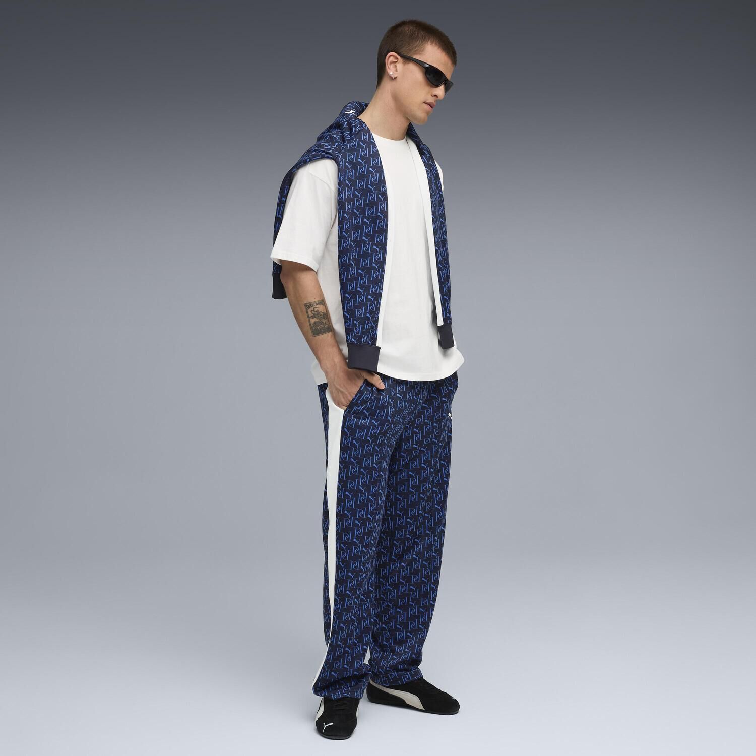 PUMA「【PUMA ｳｪｱ】M T7 AOP RELAXED TRACK PANTS」|チノ|
